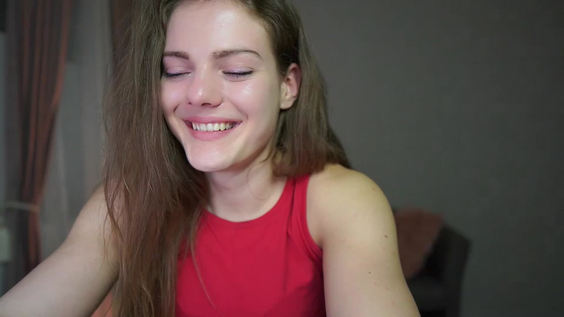 Gallery image thumbnail from Elly_Malkova_'s myfreecams stream on, 02/16/2023, 24:26 image 18 of 20