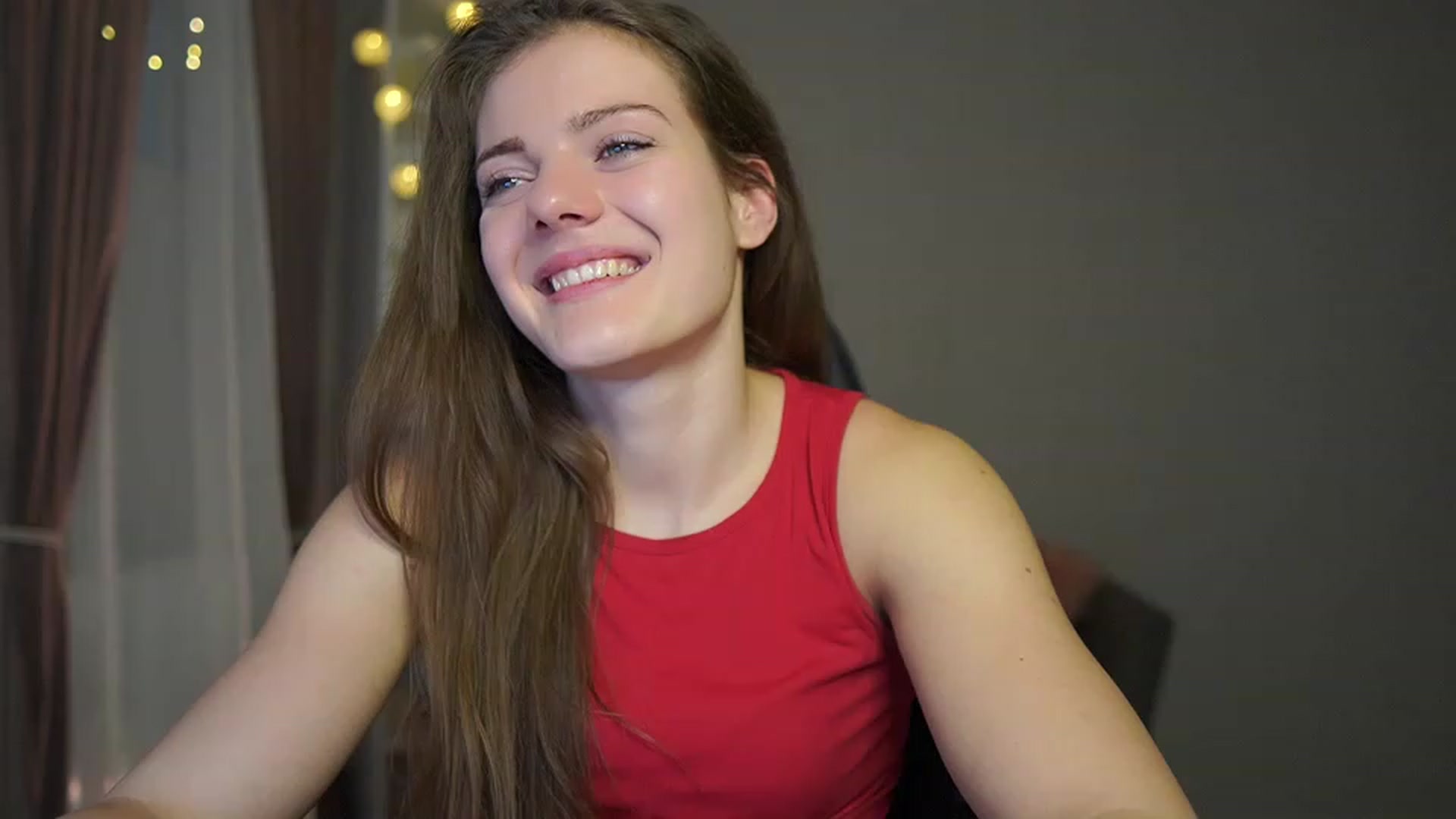 Gallery image thumbnail from Elly_Malkova_'s myfreecams stream on, 02/16/2023, 10:12 image 14 of 20