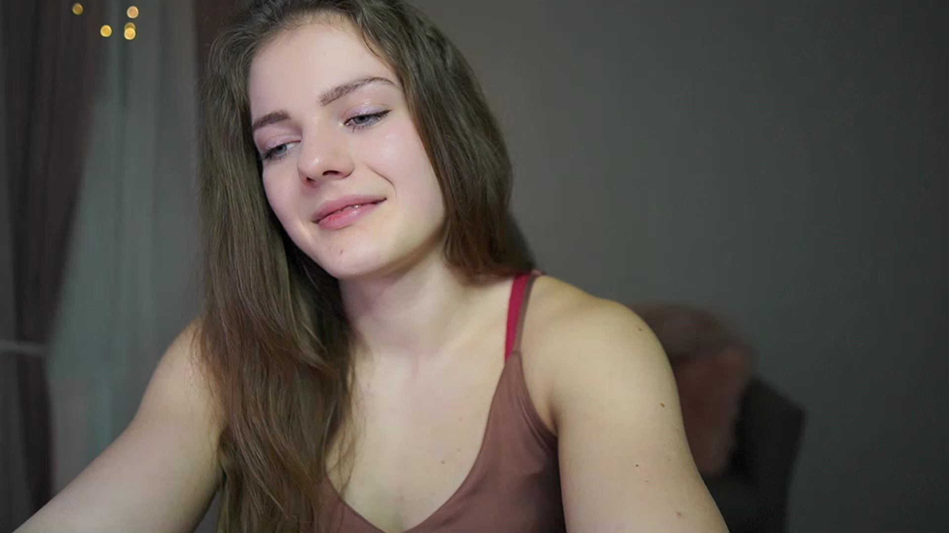 Gallery image thumbnail from Elly_Malkova_'s myfreecams stream on, 02/20/2023, 21:56 image 6 of 20