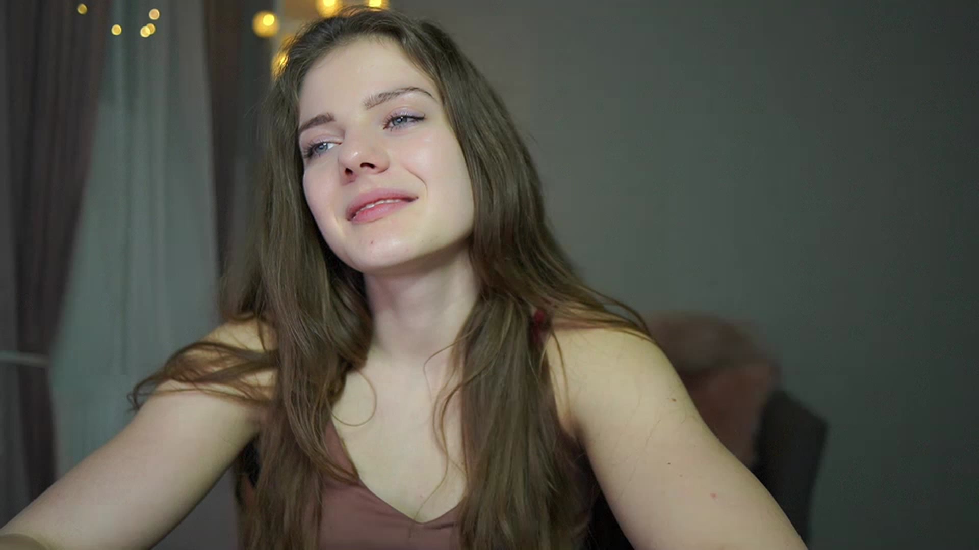 Gallery image thumbnail from Elly_Malkova_'s myfreecams stream on, 02/20/2023, 23:07 image 14 of 20