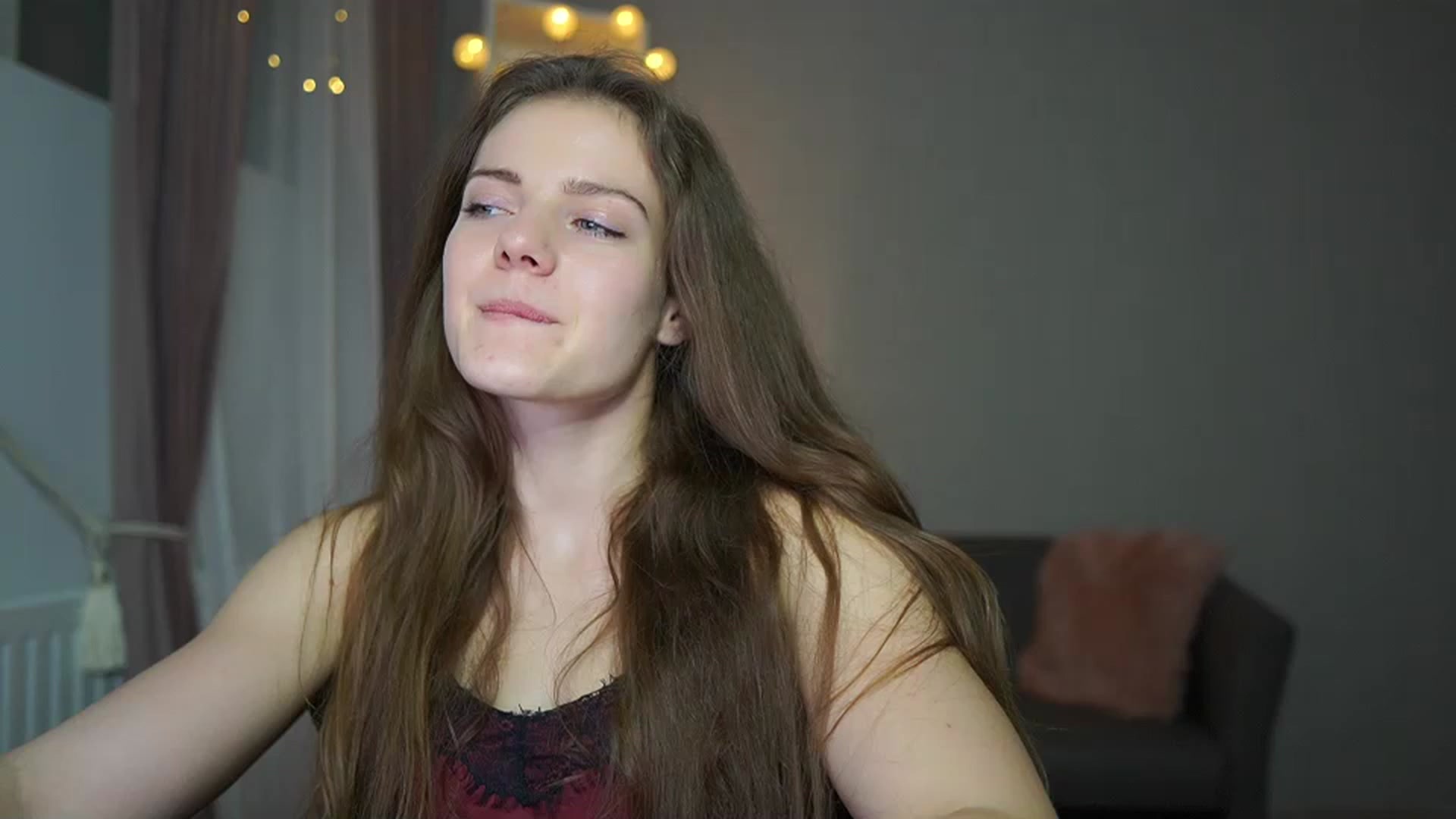 Gallery image thumbnail from Elly_Malkova_'s myfreecams stream on, 02/22/2023, 23:36 image 7 of 20