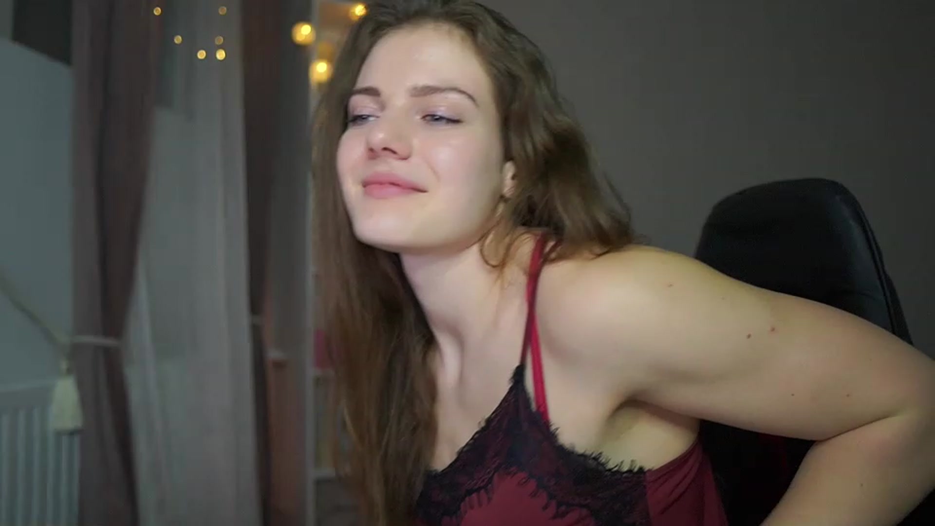 Gallery image thumbnail from Elly_Malkova_'s myfreecams stream on, 02/22/2023, 23:36 image 13 of 20