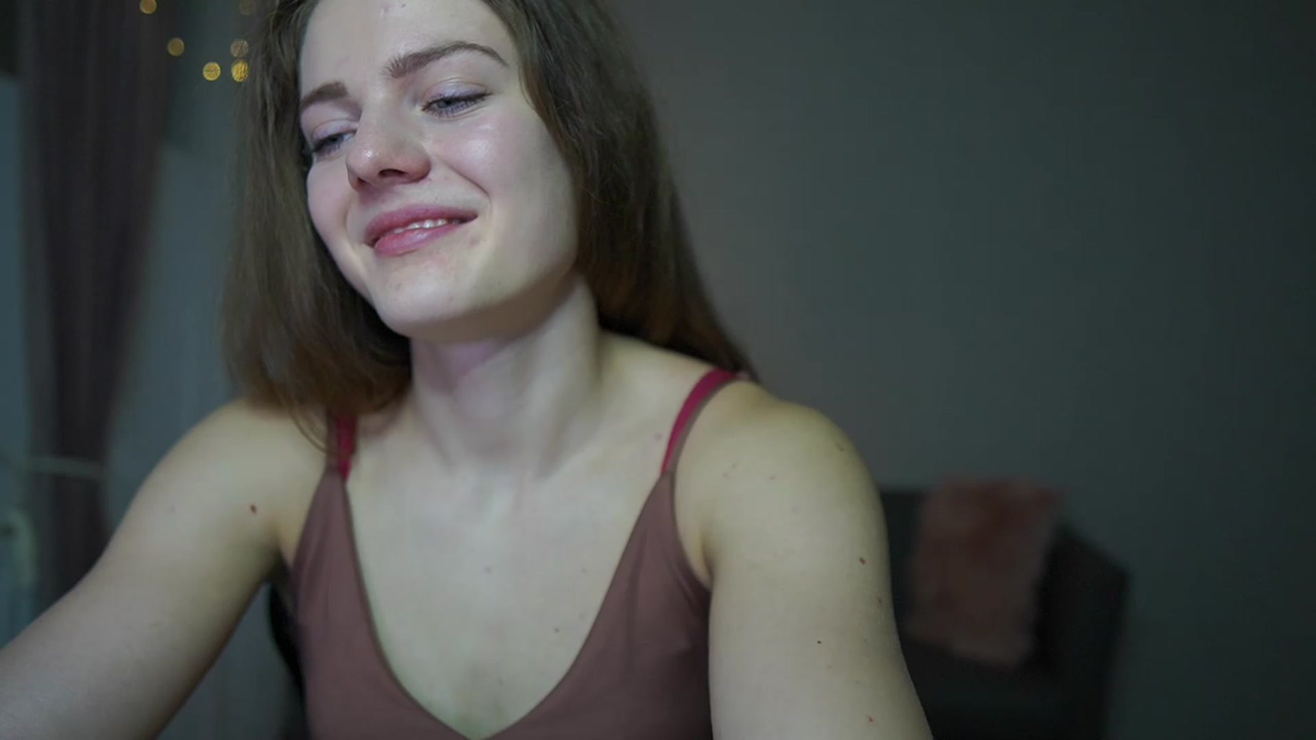 Gallery image thumbnail from Elly_Malkova_'s myfreecams stream on, 02/24/2023, 20:56 image 13 of 20