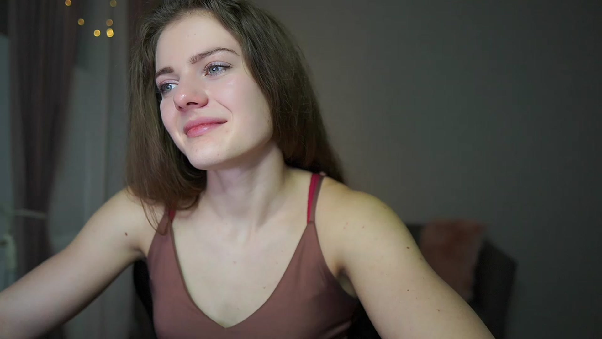 Gallery image thumbnail from Elly_Malkova_'s myfreecams stream on, 02/24/2023, 20:56 image 14 of 20