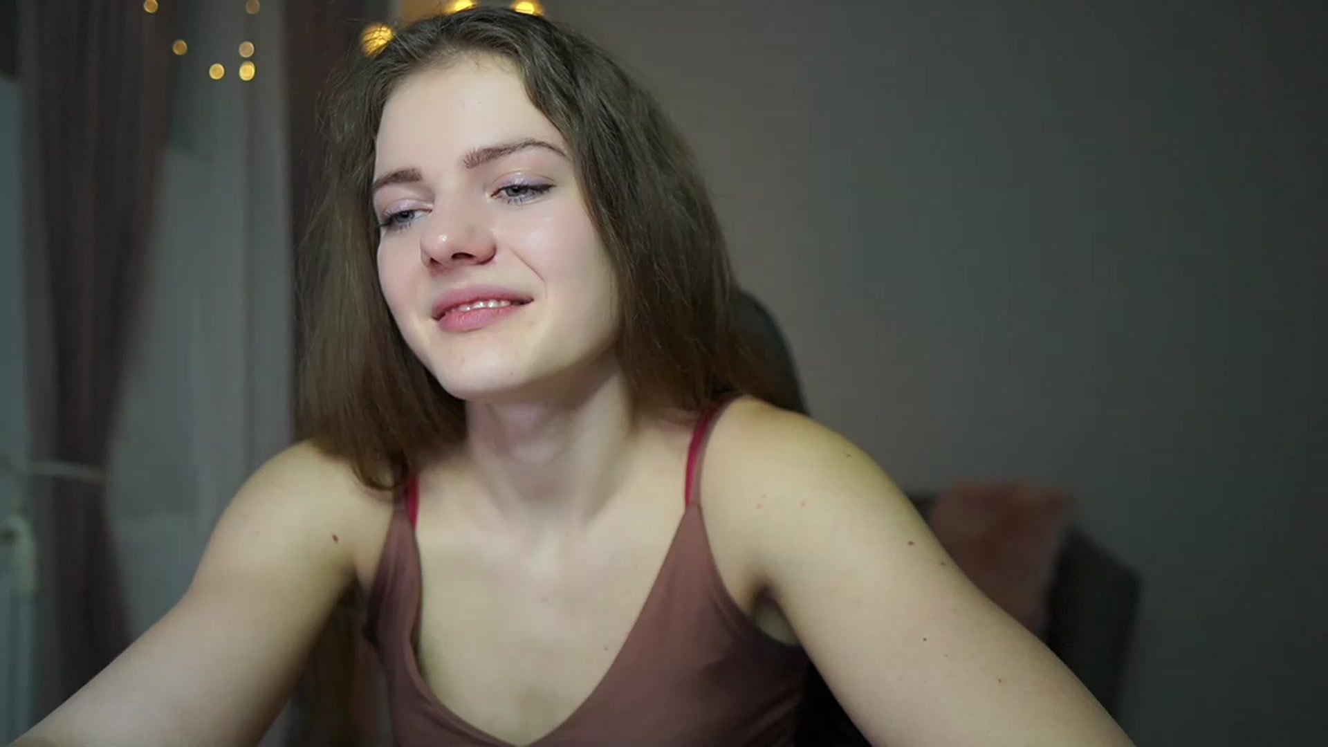 Gallery image thumbnail from Elly_Malkova_'s myfreecams stream on, 02/24/2023, 20:56 image 10 of 20