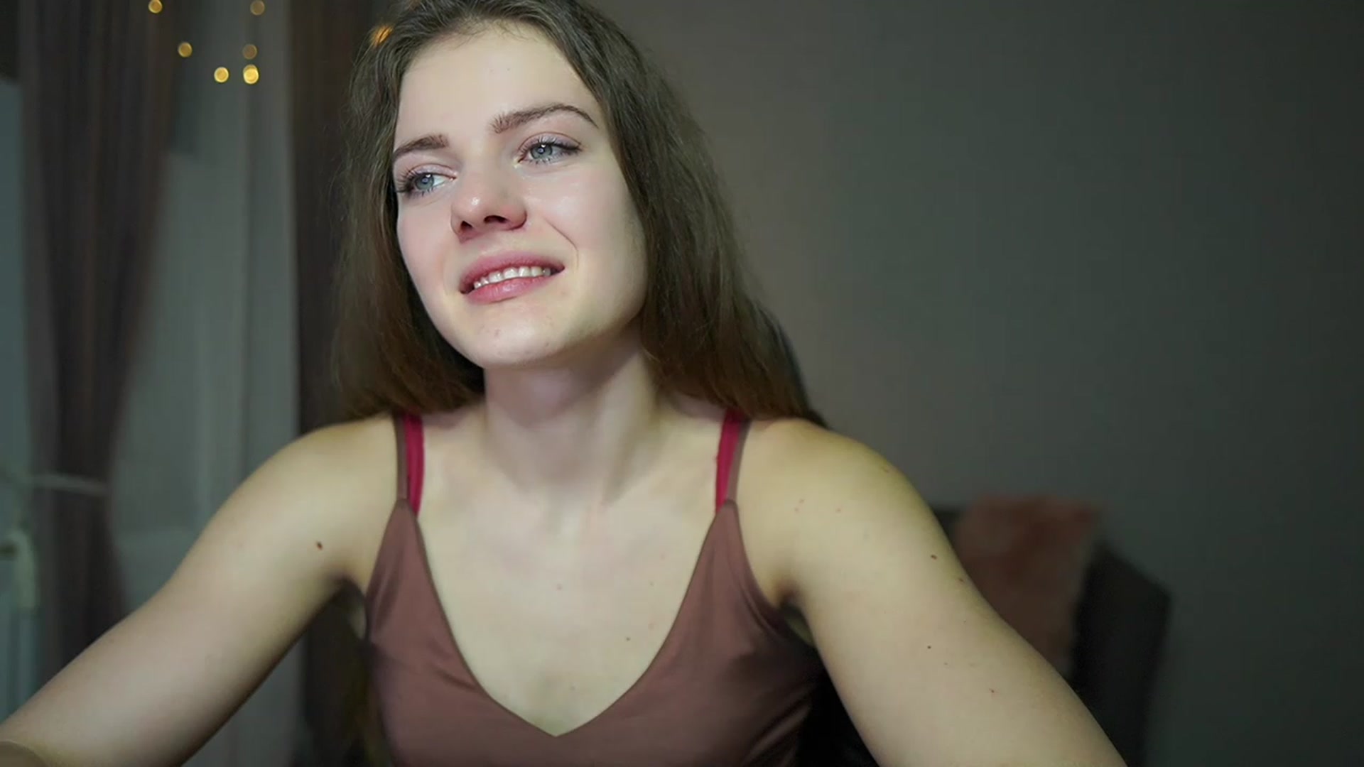Gallery image thumbnail from Elly_Malkova_'s myfreecams stream on, 02/24/2023, 20:56 image 6 of 20