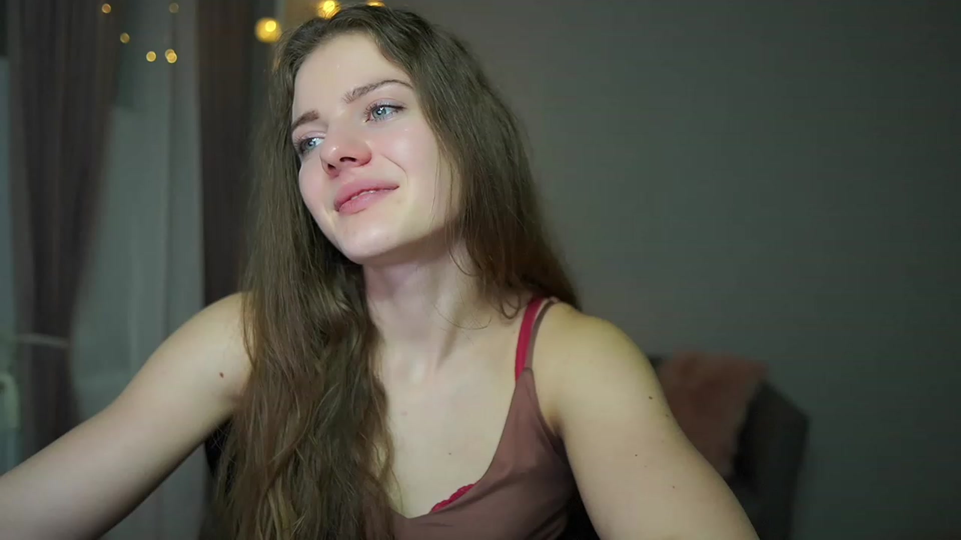Gallery image thumbnail from Elly_Malkova_'s myfreecams stream on, 02/24/2023, 23:56 image 18 of 20