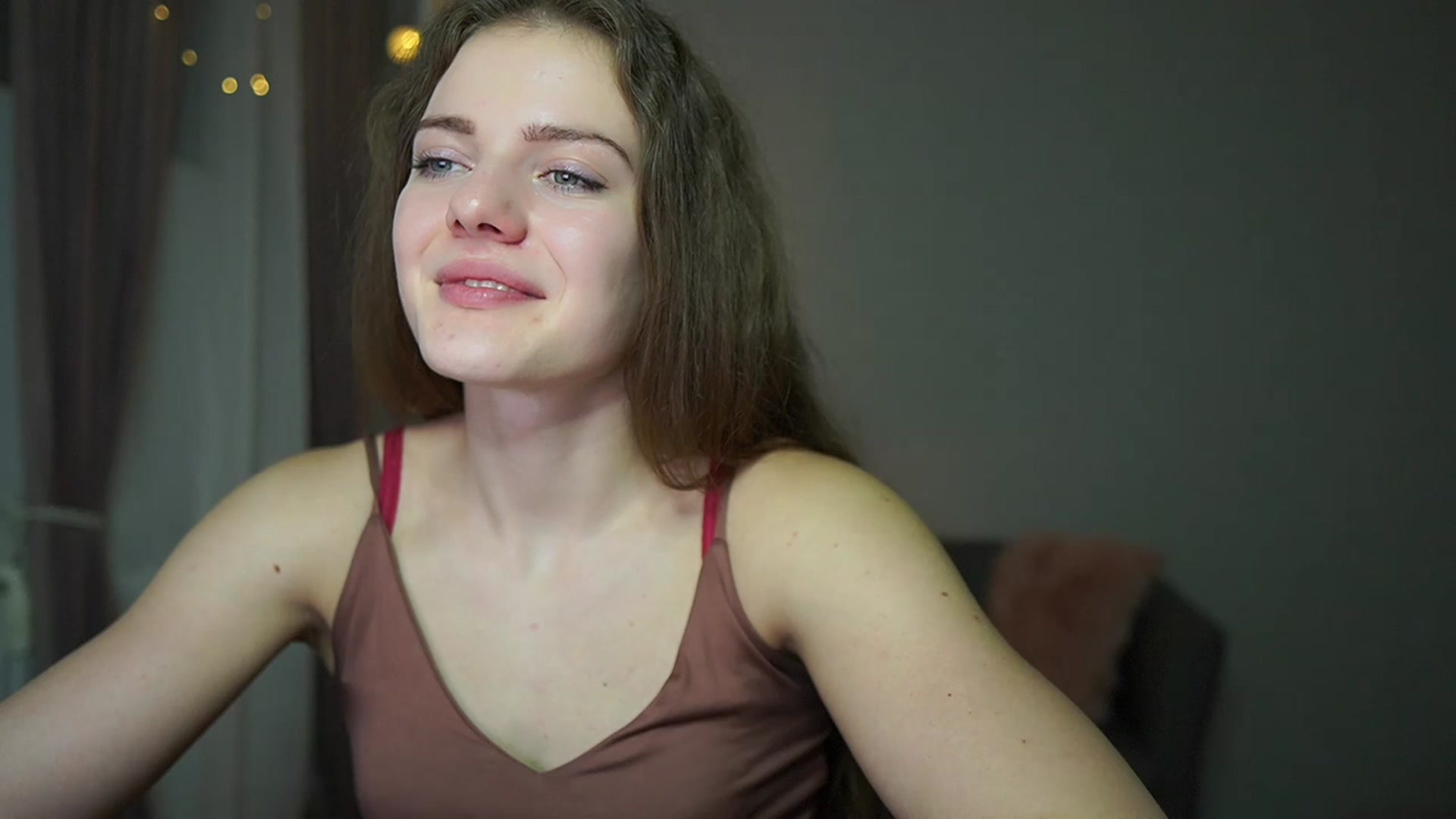 Gallery image thumbnail from Elly_Malkova_'s myfreecams stream on, 02/24/2023, 23:56 image 4 of 20