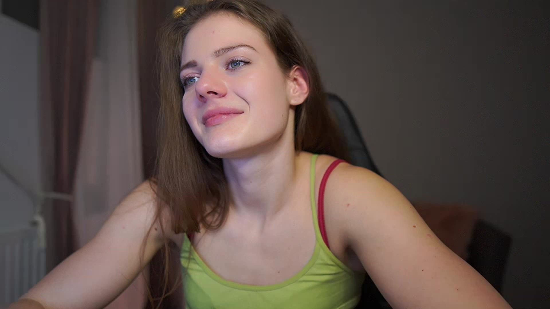 Gallery image thumbnail from Elly_Malkova_'s myfreecams stream on, 02/26/2023, 21:54 image 18 of 20
