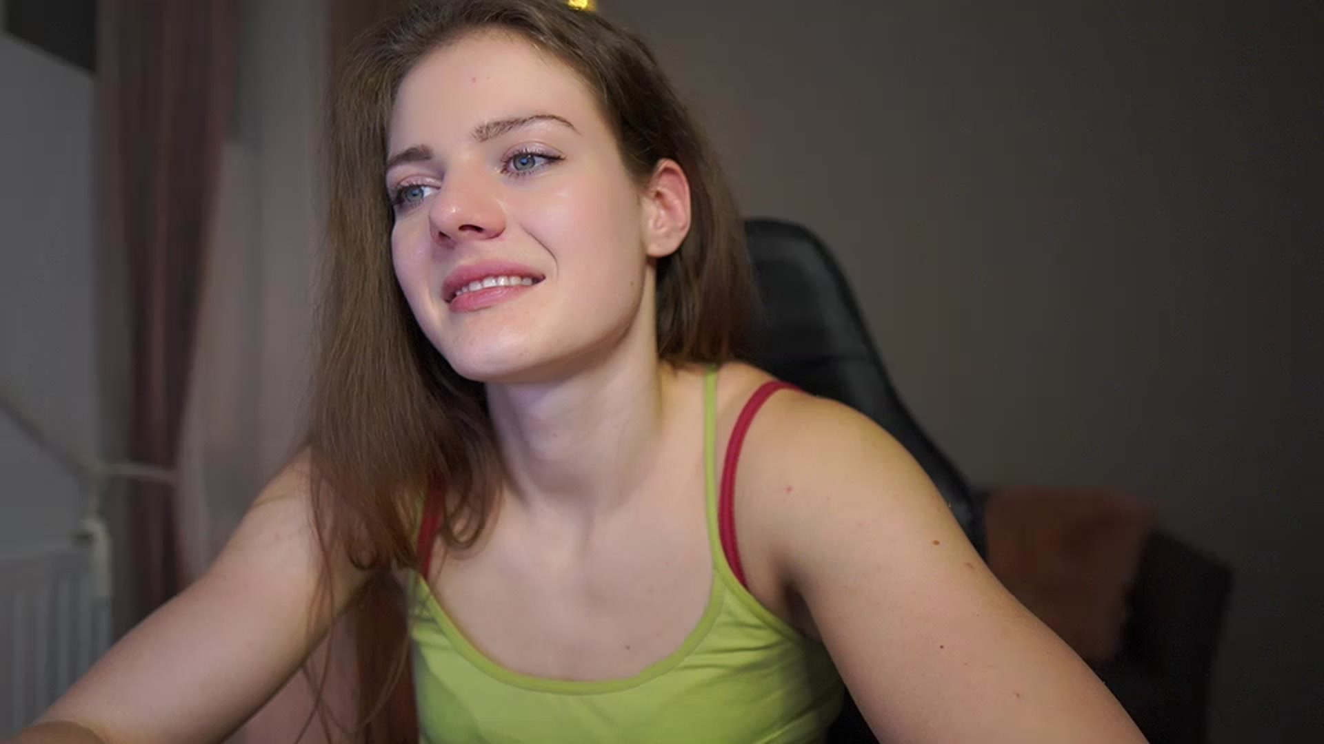 Gallery image thumbnail from Elly_Malkova_'s myfreecams stream on, 02/26/2023, 21:54 image 20 of 20