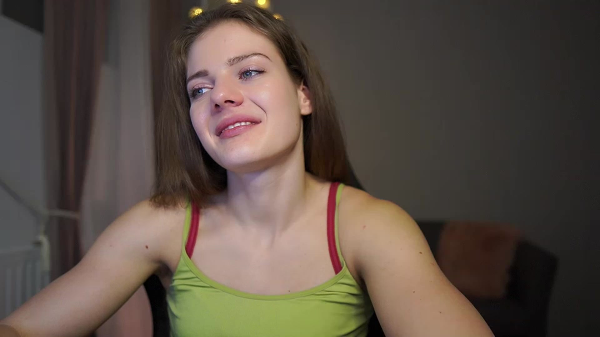 Gallery image thumbnail from Elly_Malkova_'s myfreecams stream on, 02/26/2023, 23:15 image 17 of 20
