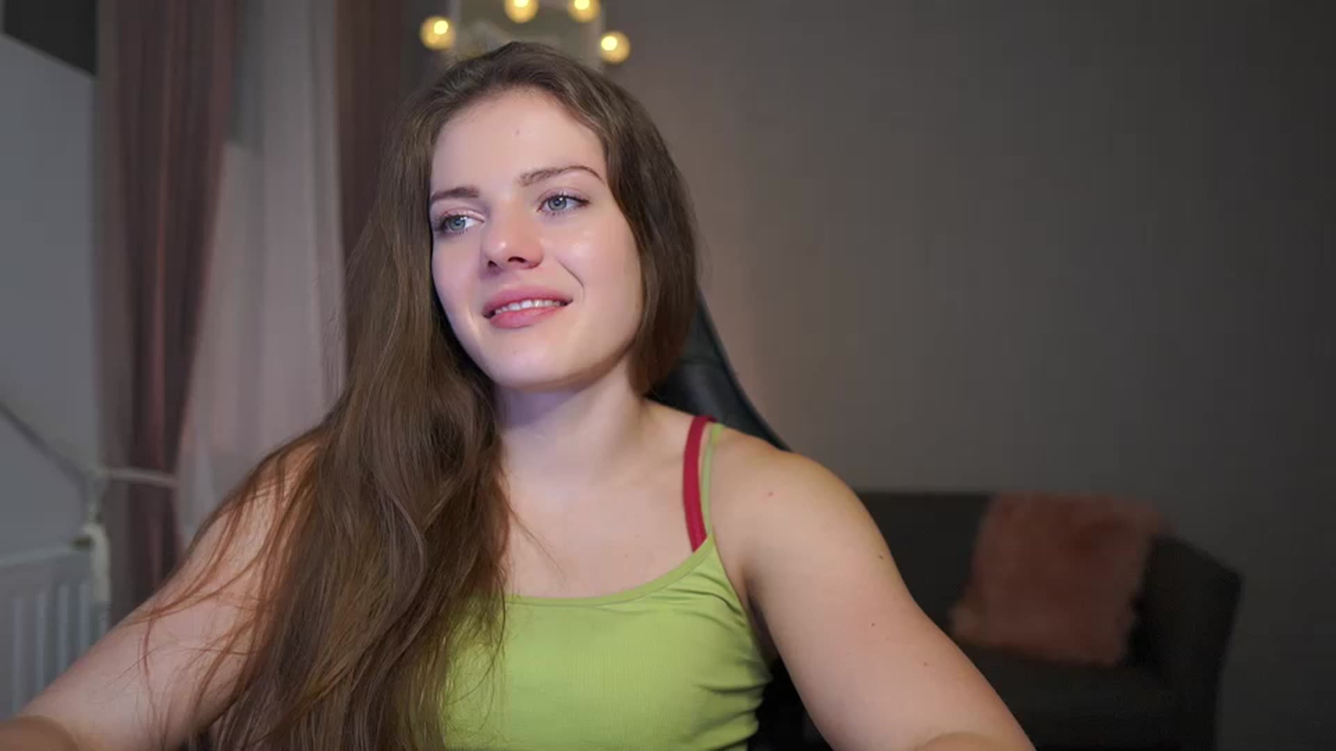 Gallery image thumbnail from Elly_Malkova_'s myfreecams stream on, 02/26/2023, 23:15 image 20 of 20