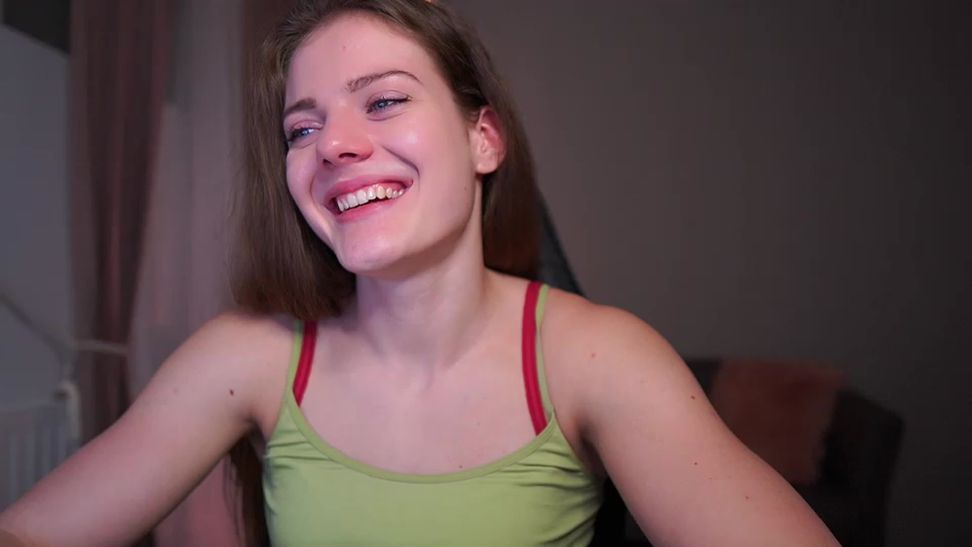 Gallery image thumbnail from Elly_Malkova_'s myfreecams stream on, 02/26/2023, 23:15 image 10 of 20