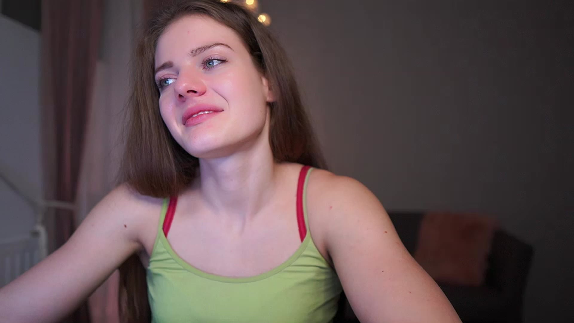 Gallery image thumbnail from Elly_Malkova_'s myfreecams stream on, 02/26/2023, 23:15 image 4 of 20