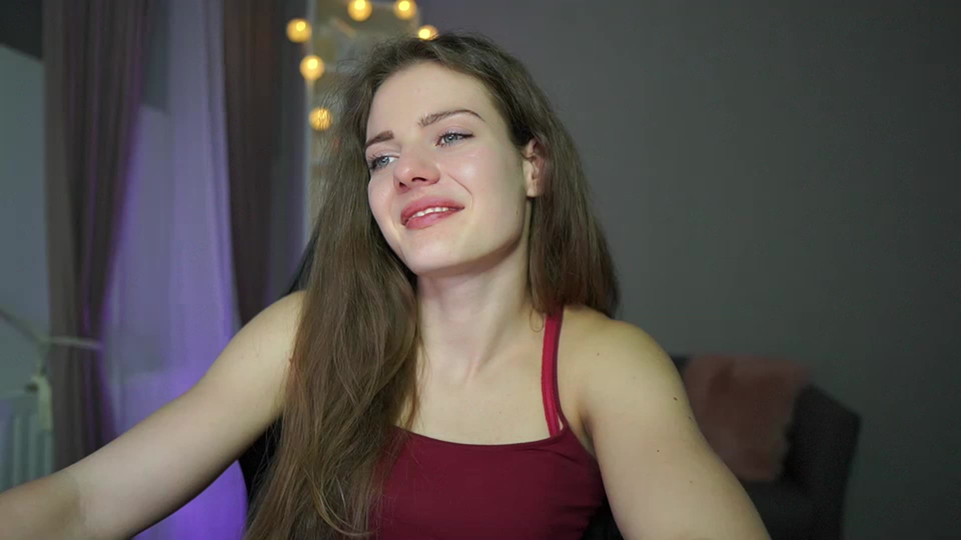 Gallery image thumbnail from Elly_Malkova_'s myfreecams stream on, 03/01/2023, 24:01 image 6 of 20