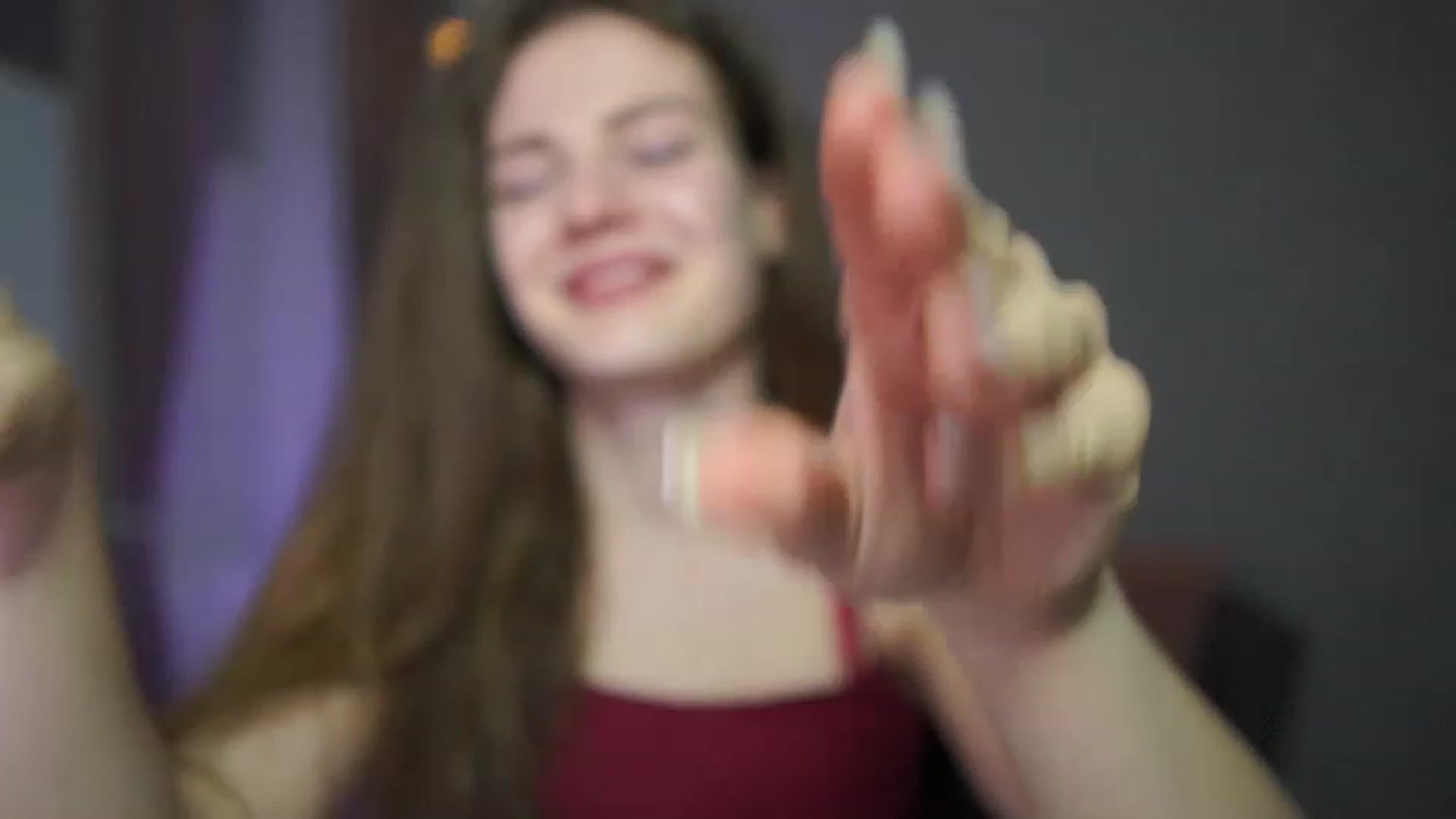 Gallery image thumbnail from Elly_Malkova_'s myfreecams stream on, 03/01/2023, 24:13 image 2 of 20