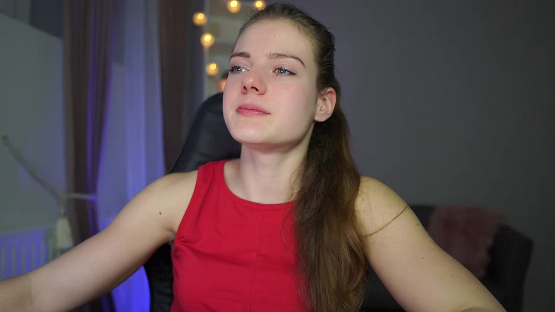 Gallery image thumbnail from Elly_Malkova_'s myfreecams stream on, 03/02/2023, 14:49 image 11 of 20