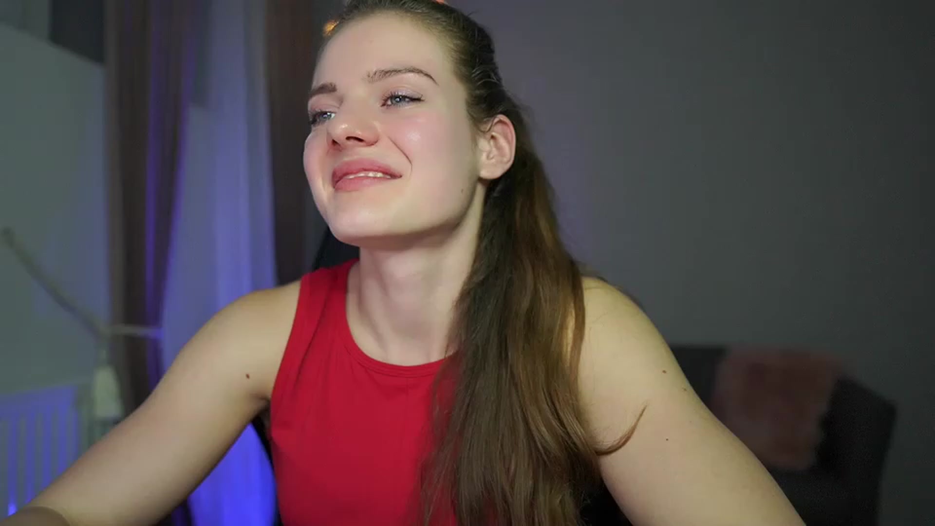 Gallery image thumbnail from Elly_Malkova_'s myfreecams stream on, 03/02/2023, 16:28 image 12 of 20