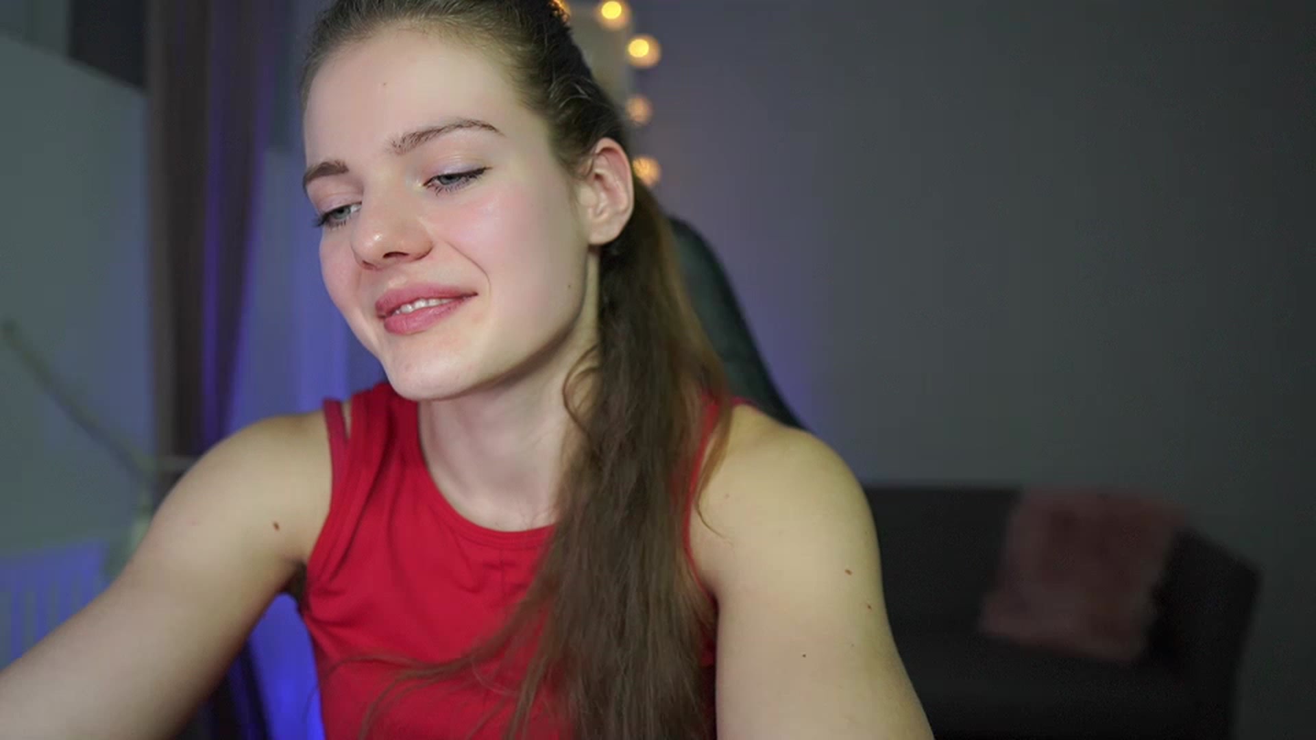 Gallery image thumbnail from Elly_Malkova_'s myfreecams stream on, 03/02/2023, 16:28 image 20 of 20