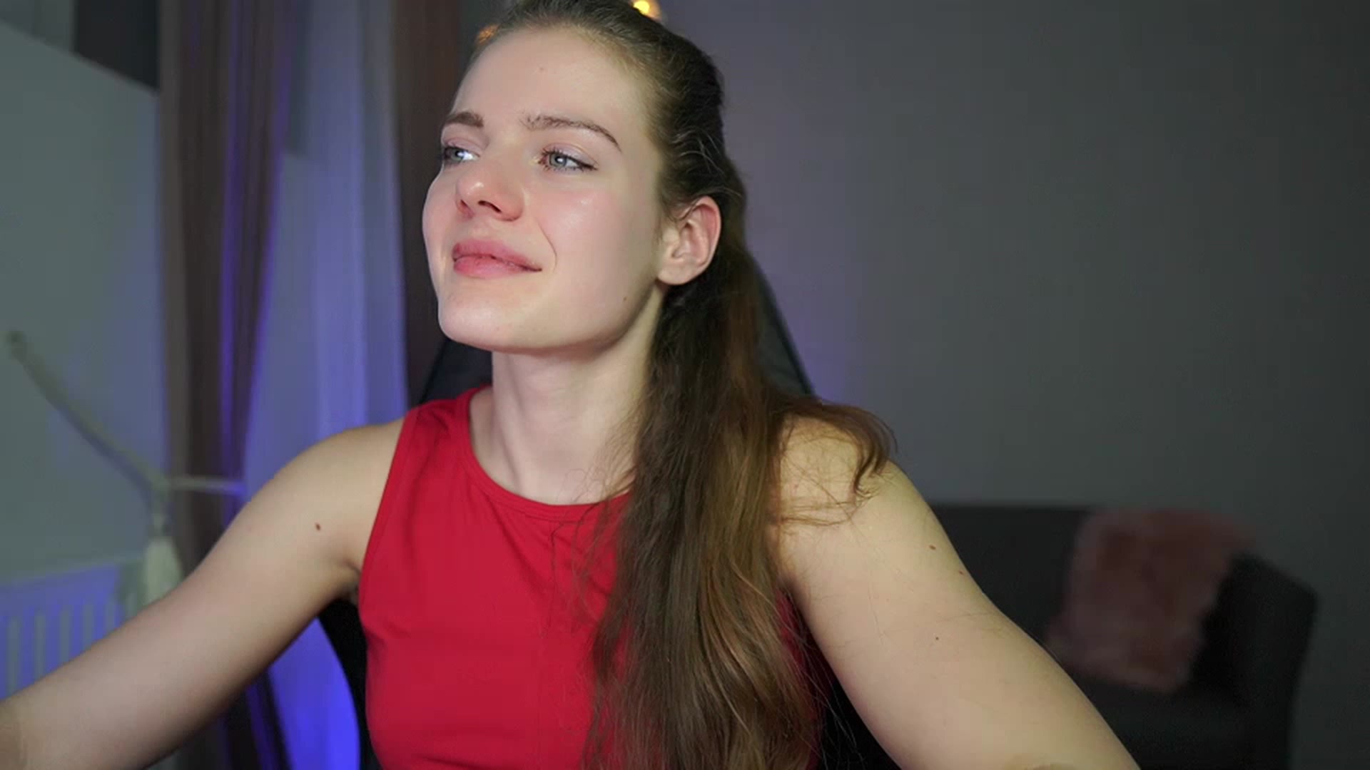 Gallery image thumbnail from Elly_Malkova_'s myfreecams stream on, 03/02/2023, 18:11 image 19 of 20