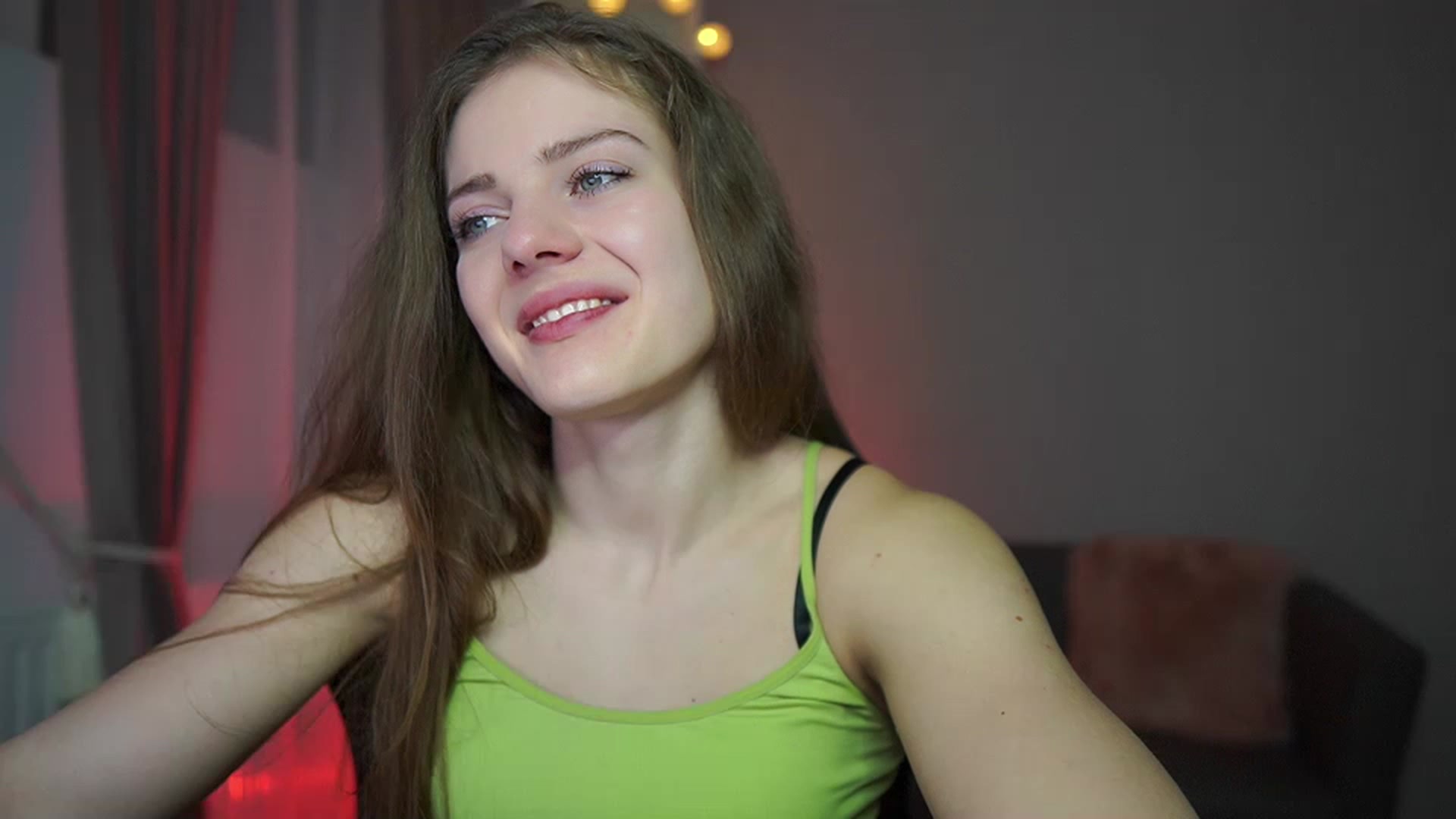 Gallery image thumbnail from Elly_Malkova_'s myfreecams stream on, 03/05/2023, 20:05 image 14 of 20