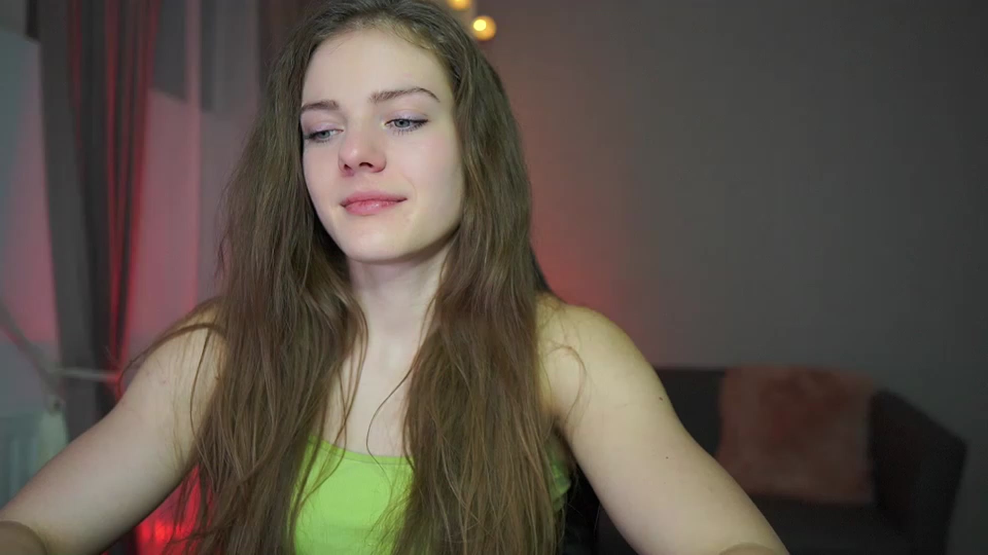 Gallery image thumbnail from Elly_Malkova_'s myfreecams stream on, 03/05/2023, 20:43 image 1 of 20
