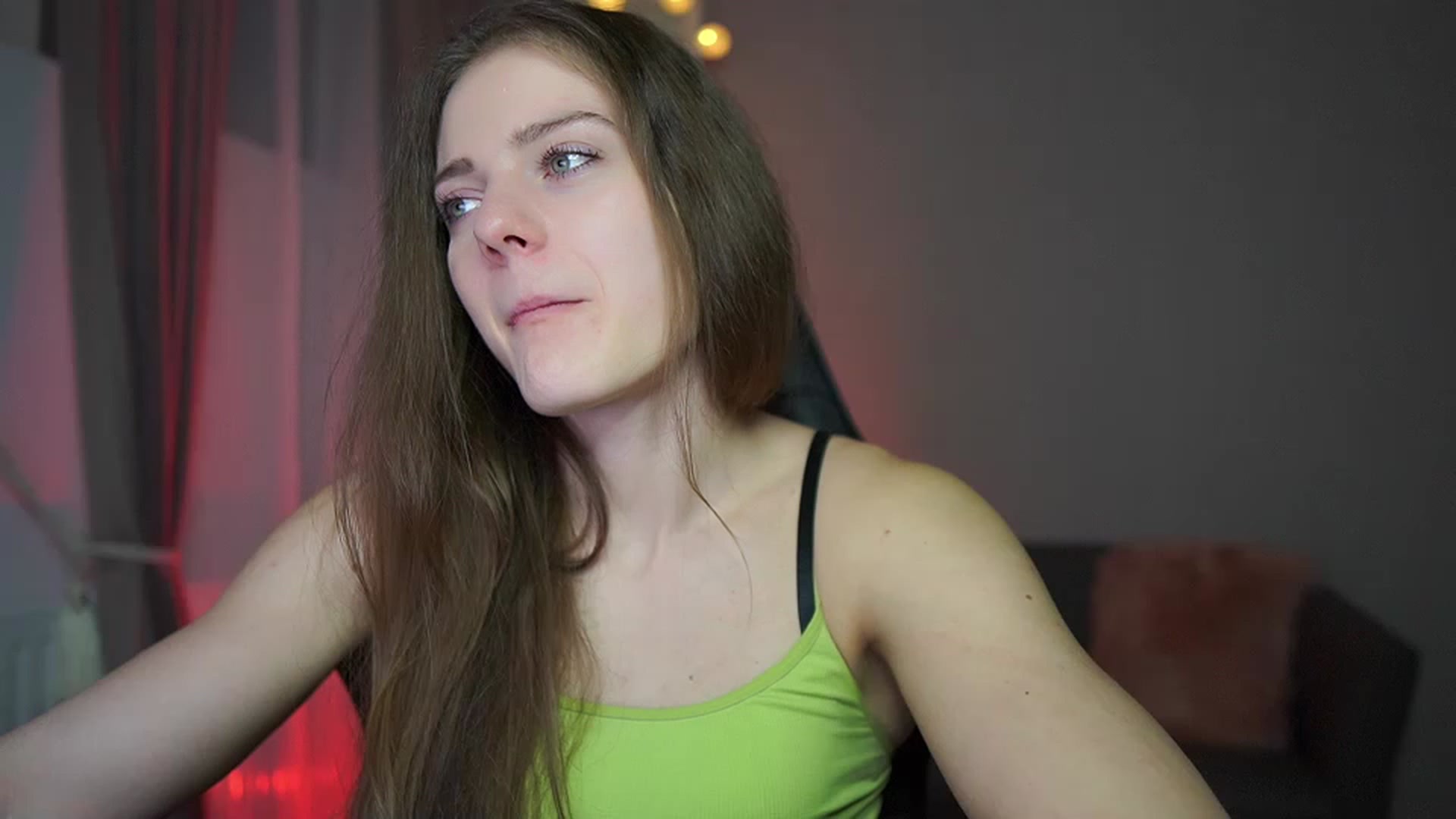 Gallery image thumbnail from Elly_Malkova_'s myfreecams stream on, 03/05/2023, 23:55 image 3 of 20