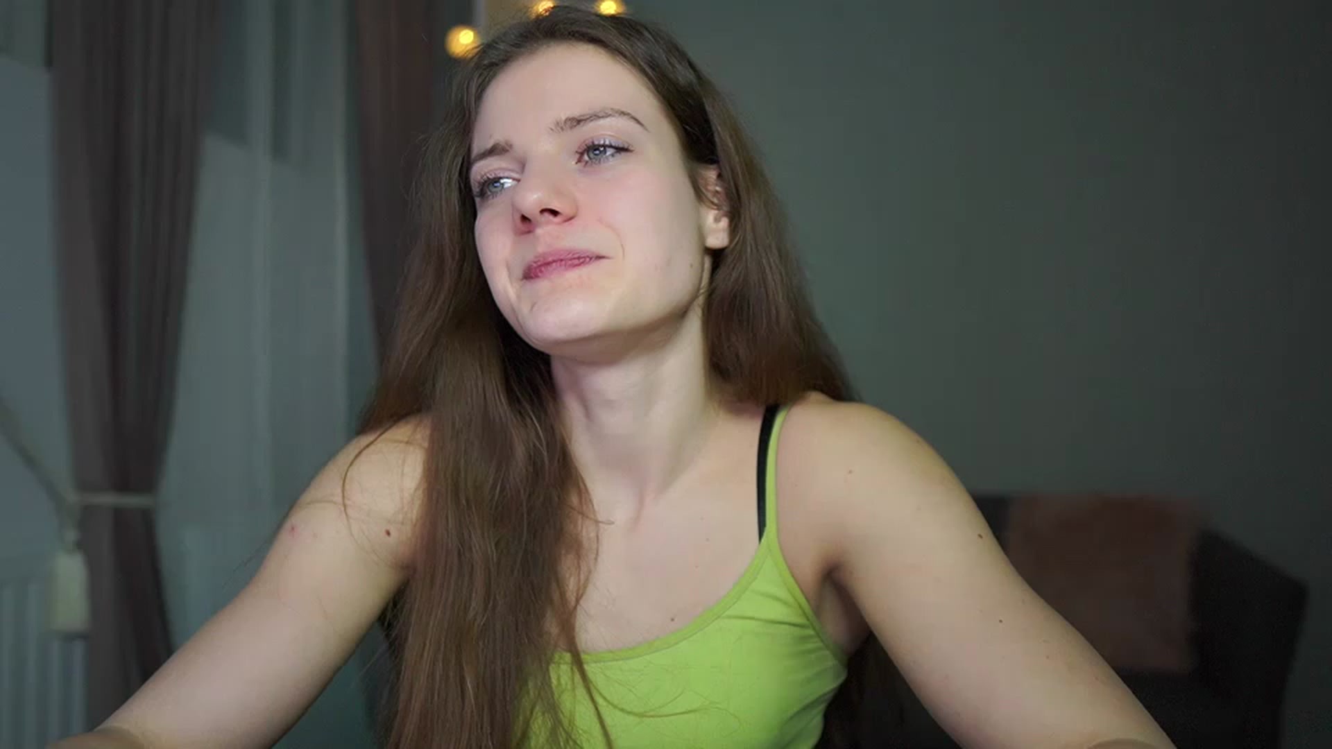 Gallery image thumbnail from Elly_Malkova_'s myfreecams stream on, 03/08/2023, 19:47 image 1 of 20