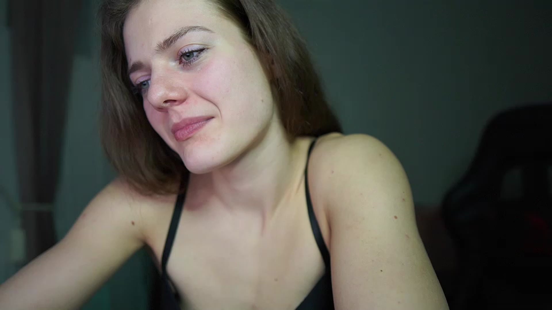 Gallery image thumbnail from Elly_Malkova_'s myfreecams stream on, 03/08/2023, 23:48 image 20 of 20