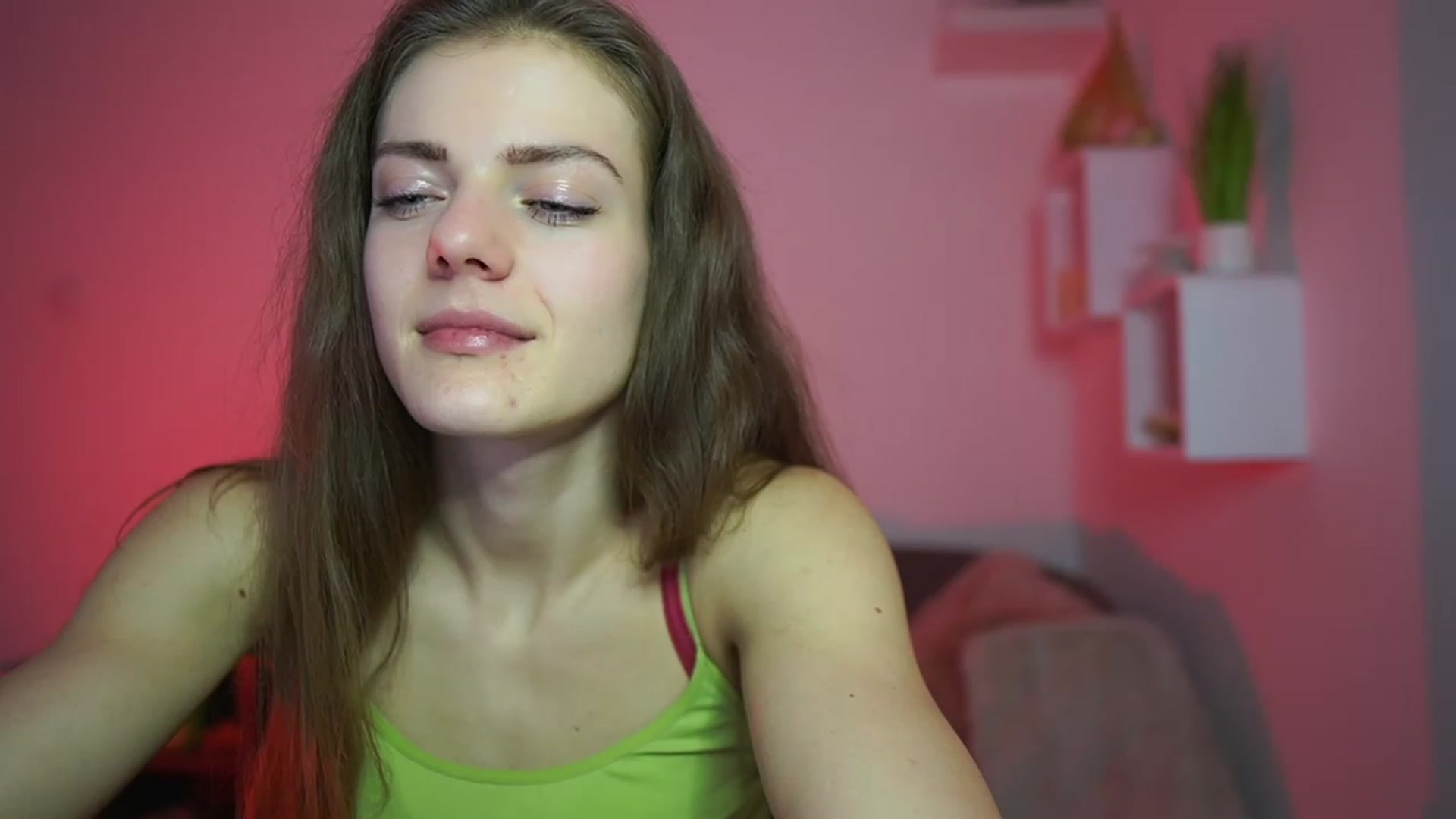 Gallery image thumbnail from Elly_Malkova_'s myfreecams stream on, 03/29/2023, 24:00 image 20 of 20