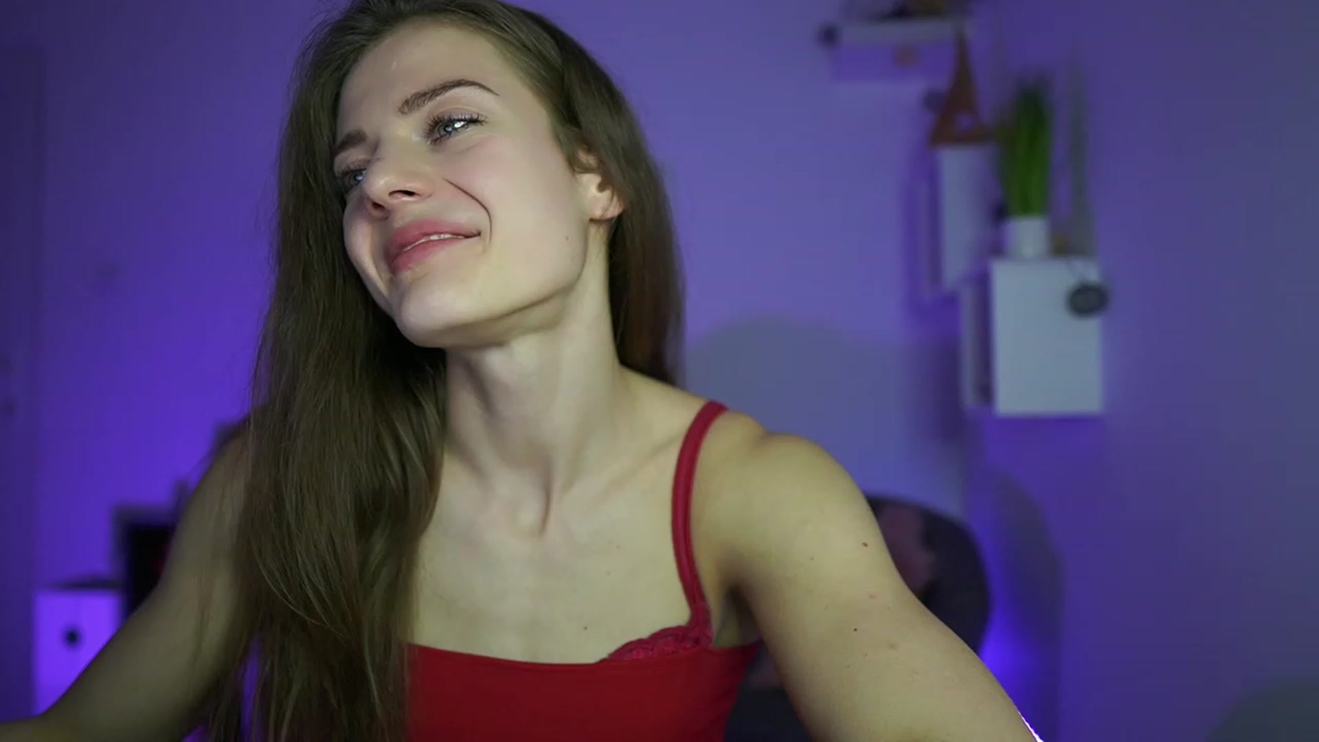 Gallery image thumbnail from Elly_Malkova_'s myfreecams stream on, 04/21/2023, 14:23 image 2 of 20