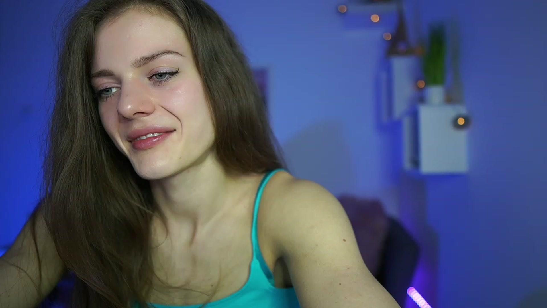 Gallery image thumbnail from Elly_Malkova_'s myfreecams stream on, 04/23/2023, 19:01 image 19 of 20