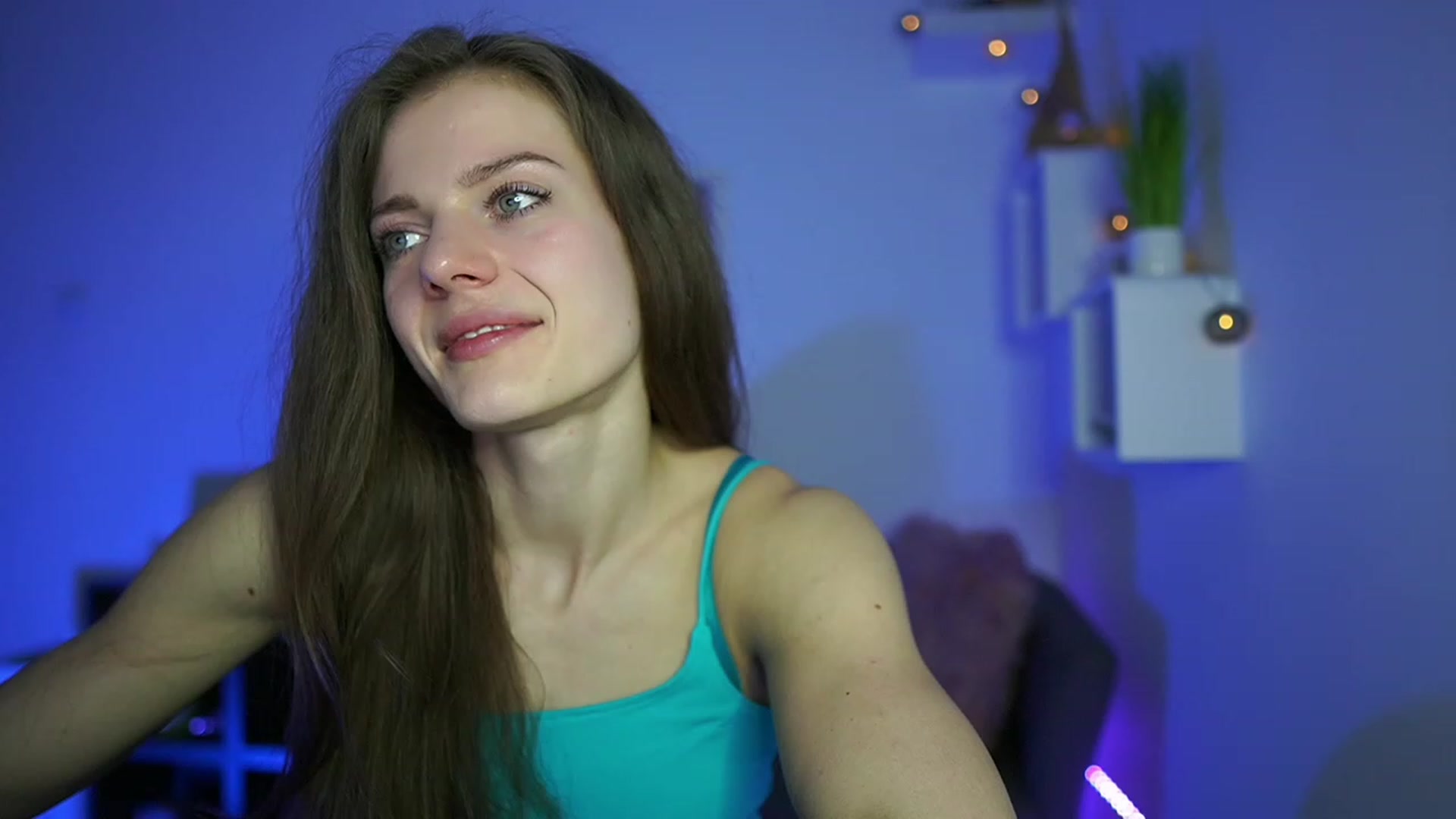 Gallery image thumbnail from Elly_Malkova_'s myfreecams stream on, 04/23/2023, 19:49 image 15 of 20