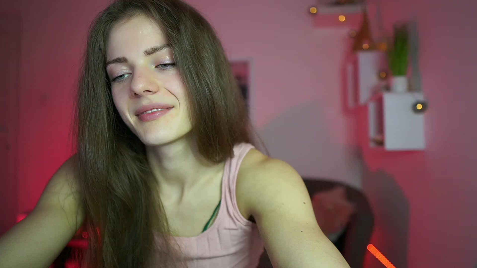 Gallery image thumbnail from Elly_Malkova_'s myfreecams stream on, 04/29/2023, 14:01 image 4 of 20