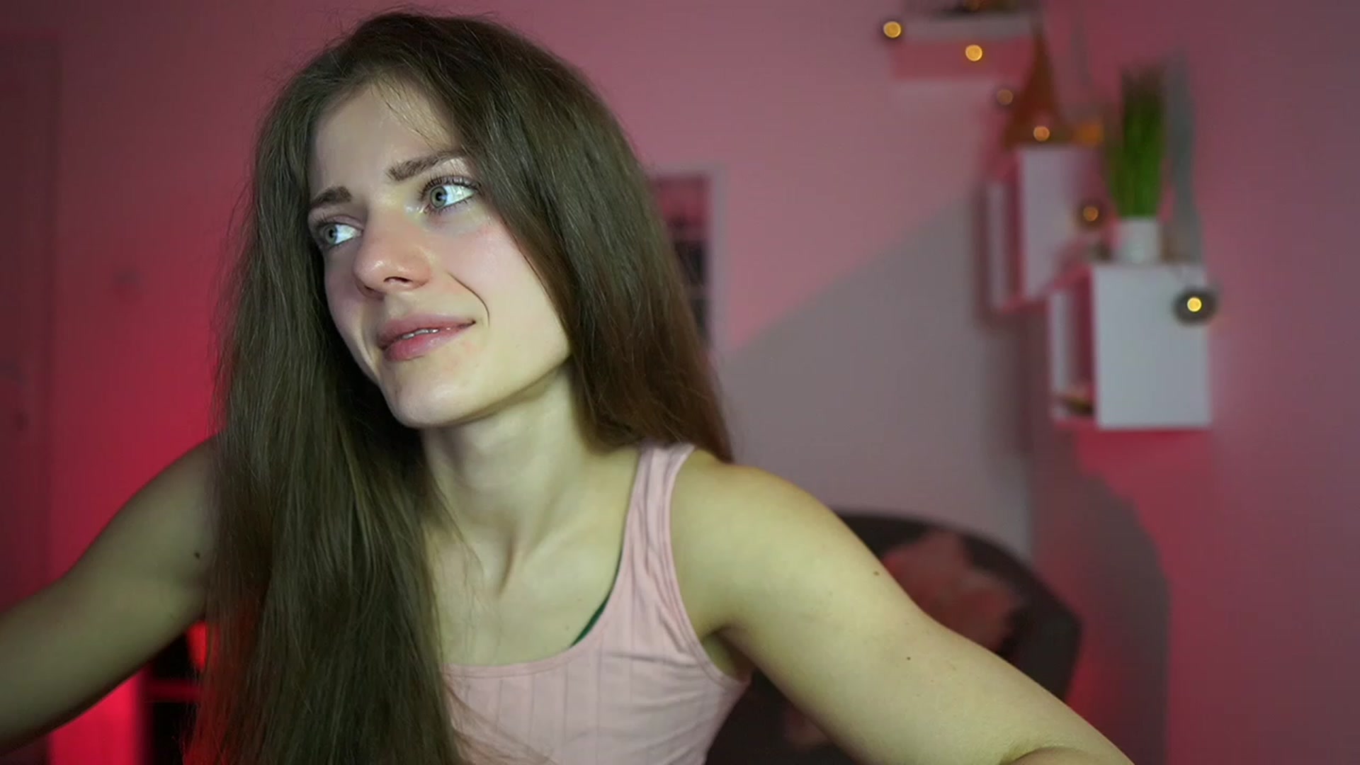 Gallery image thumbnail from Elly_Malkova_'s myfreecams stream on, 04/29/2023, 14:41 image 20 of 20