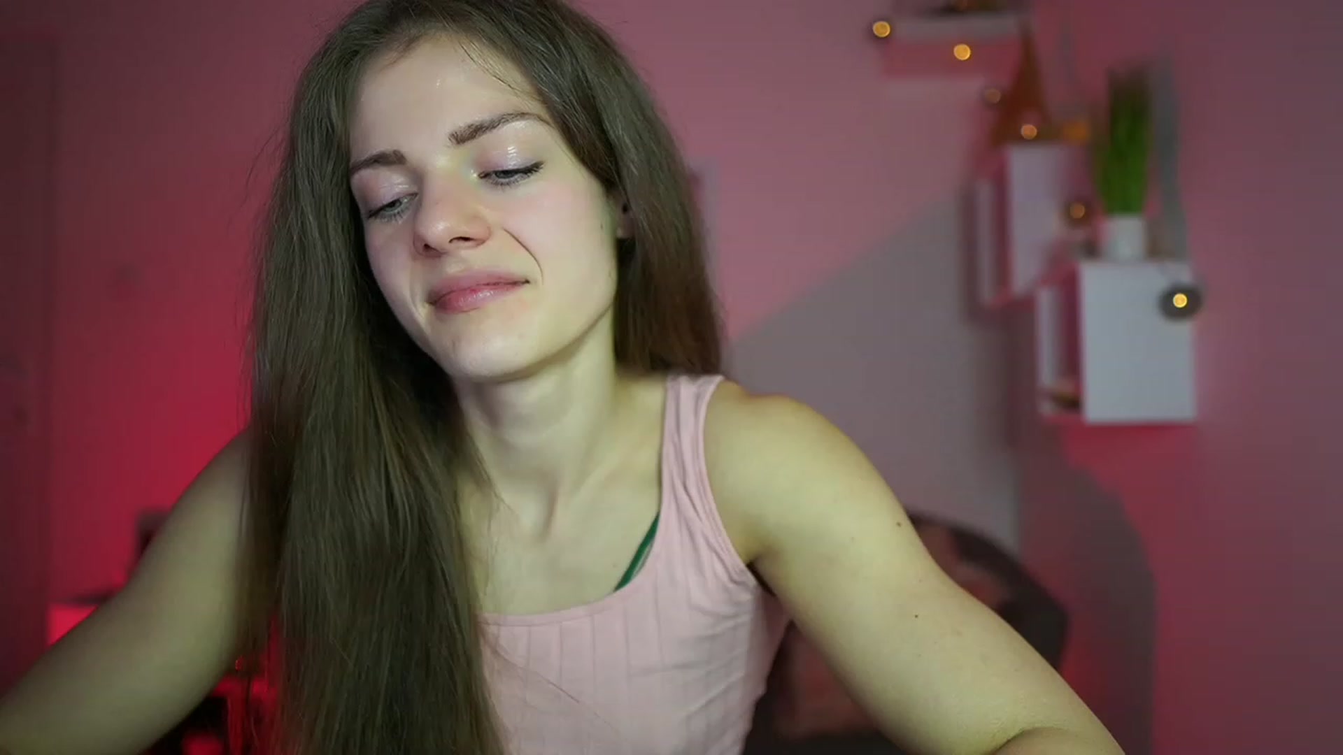 Gallery image thumbnail from Elly_Malkova_'s myfreecams stream on, 04/29/2023, 14:41 image 7 of 20