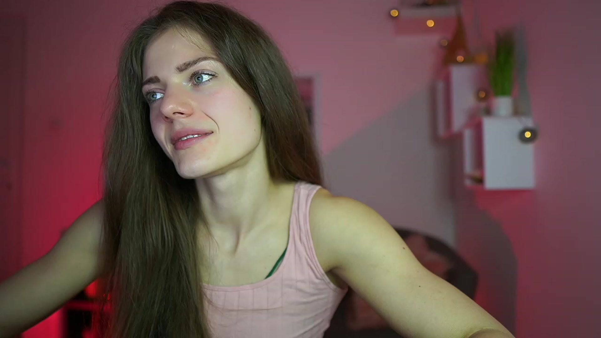 Gallery image thumbnail from Elly_Malkova_'s myfreecams stream on, 04/29/2023, 14:41 image 8 of 20