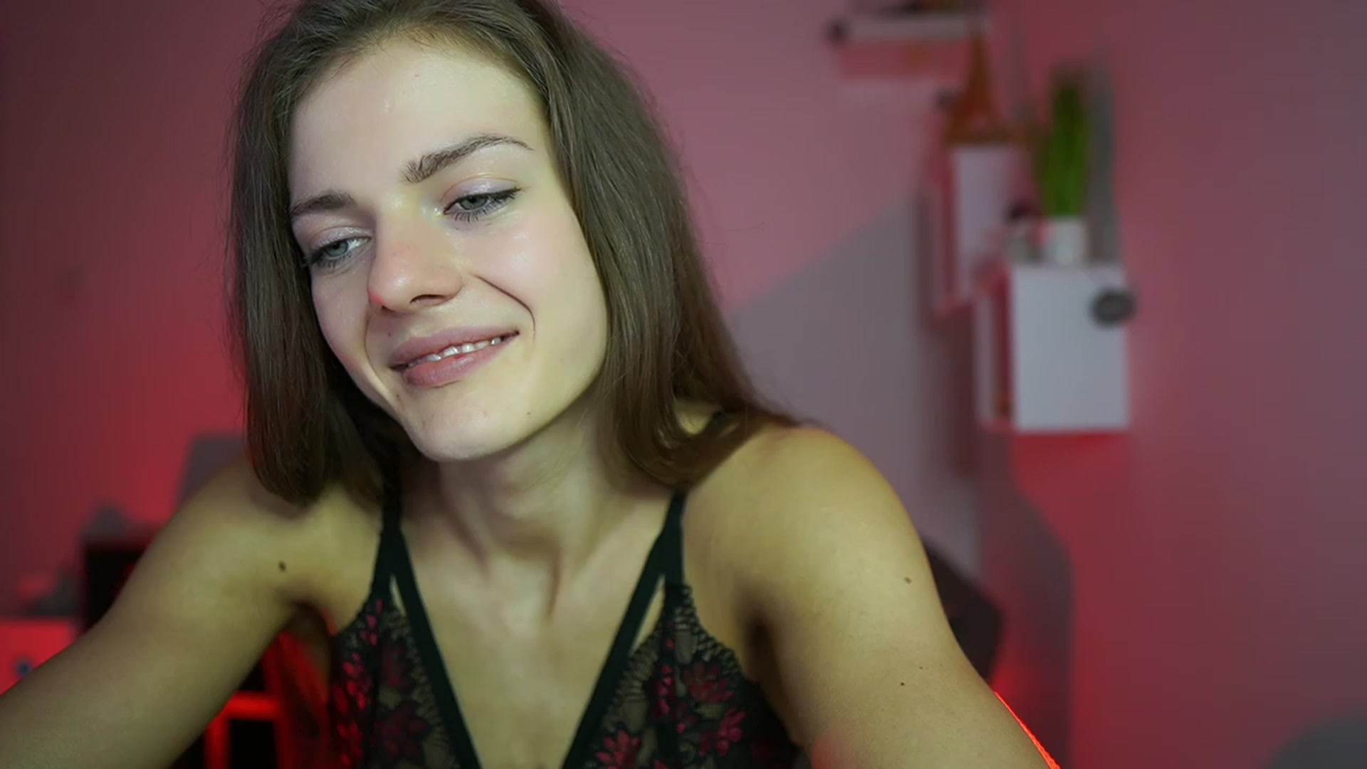Gallery image thumbnail from Elly_Malkova_'s myfreecams stream on, 05/09/2023, 23:11 image 20 of 20