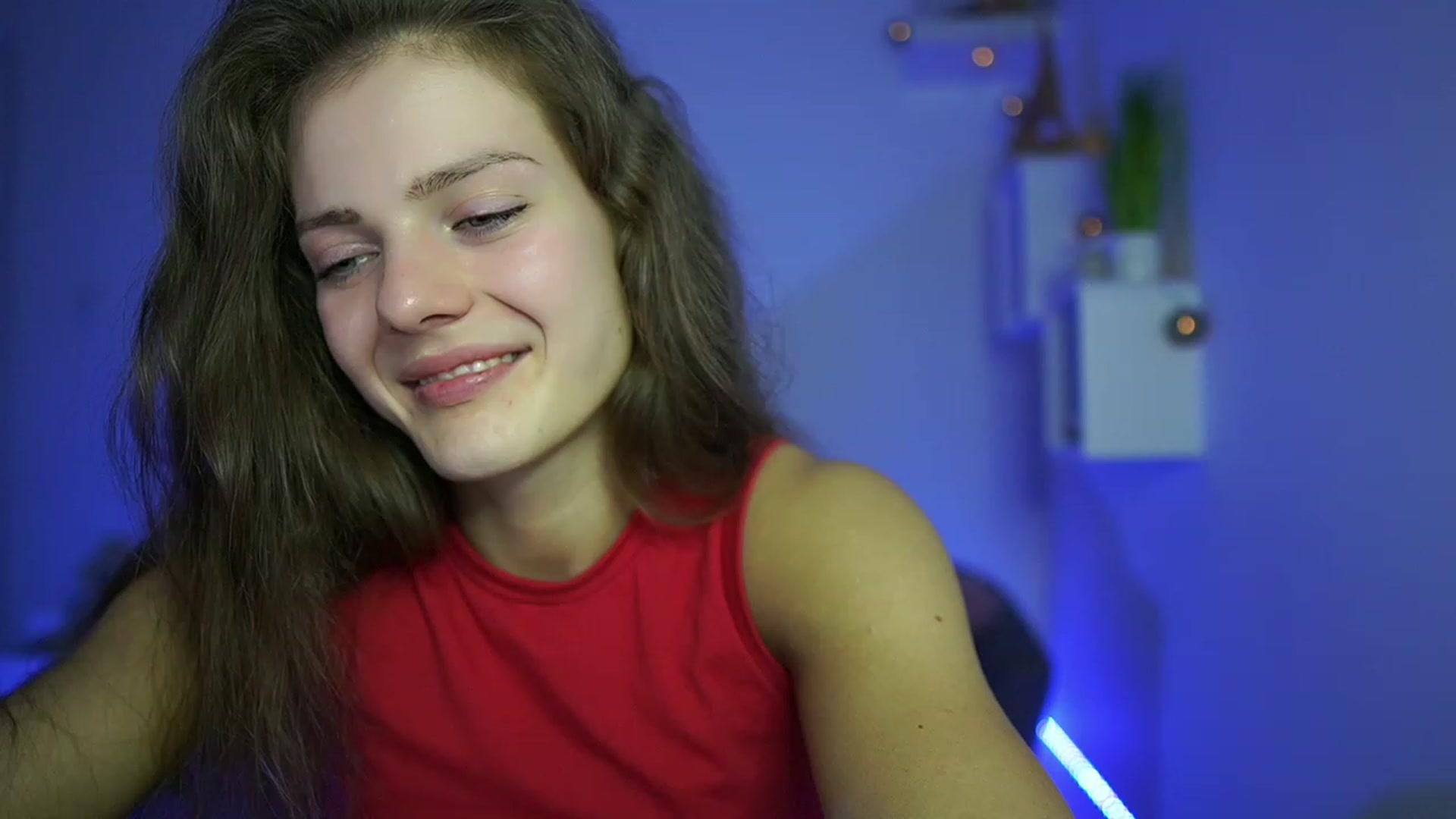 Gallery image thumbnail from Elly_Malkova_'s myfreecams stream on, 05/18/2023, 20:31 image 12 of 20