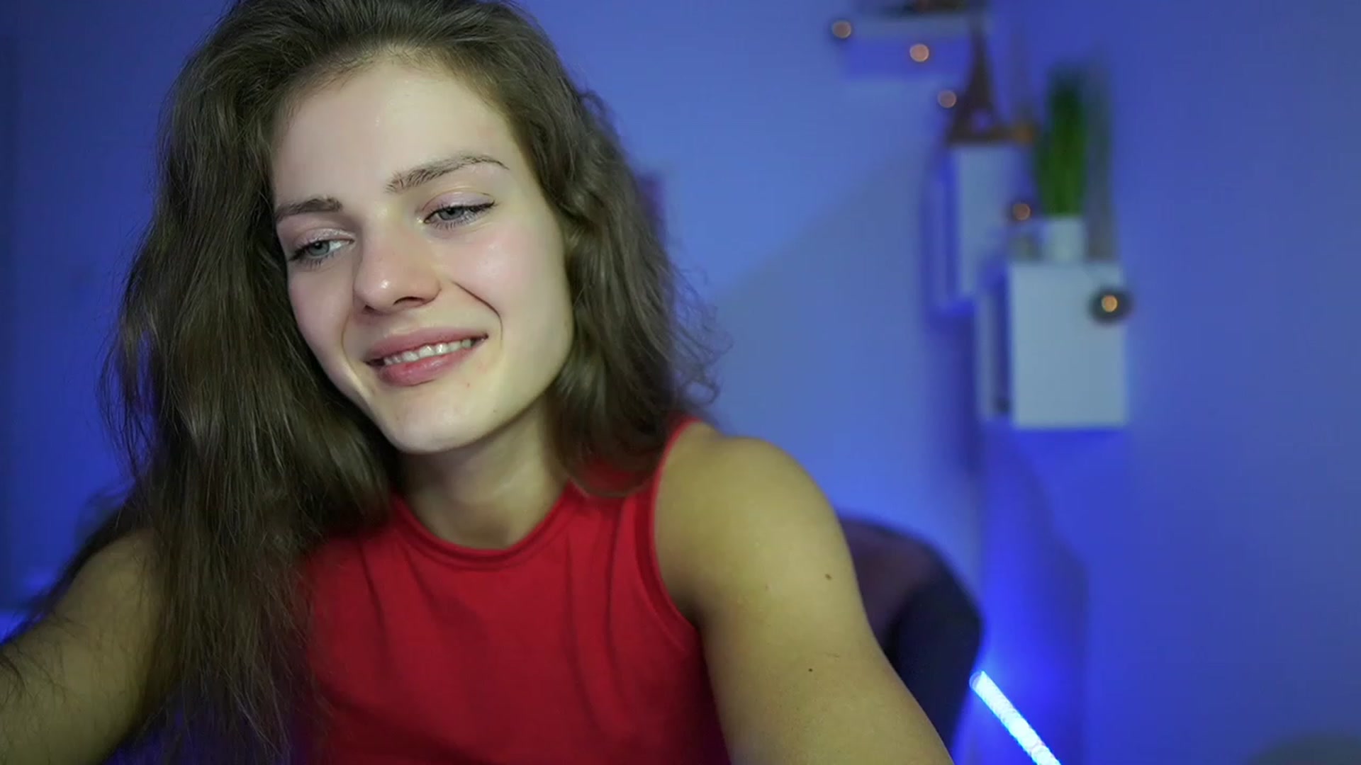 Gallery image thumbnail from Elly_Malkova_'s myfreecams stream on, 05/18/2023, 20:31 image 10 of 20
