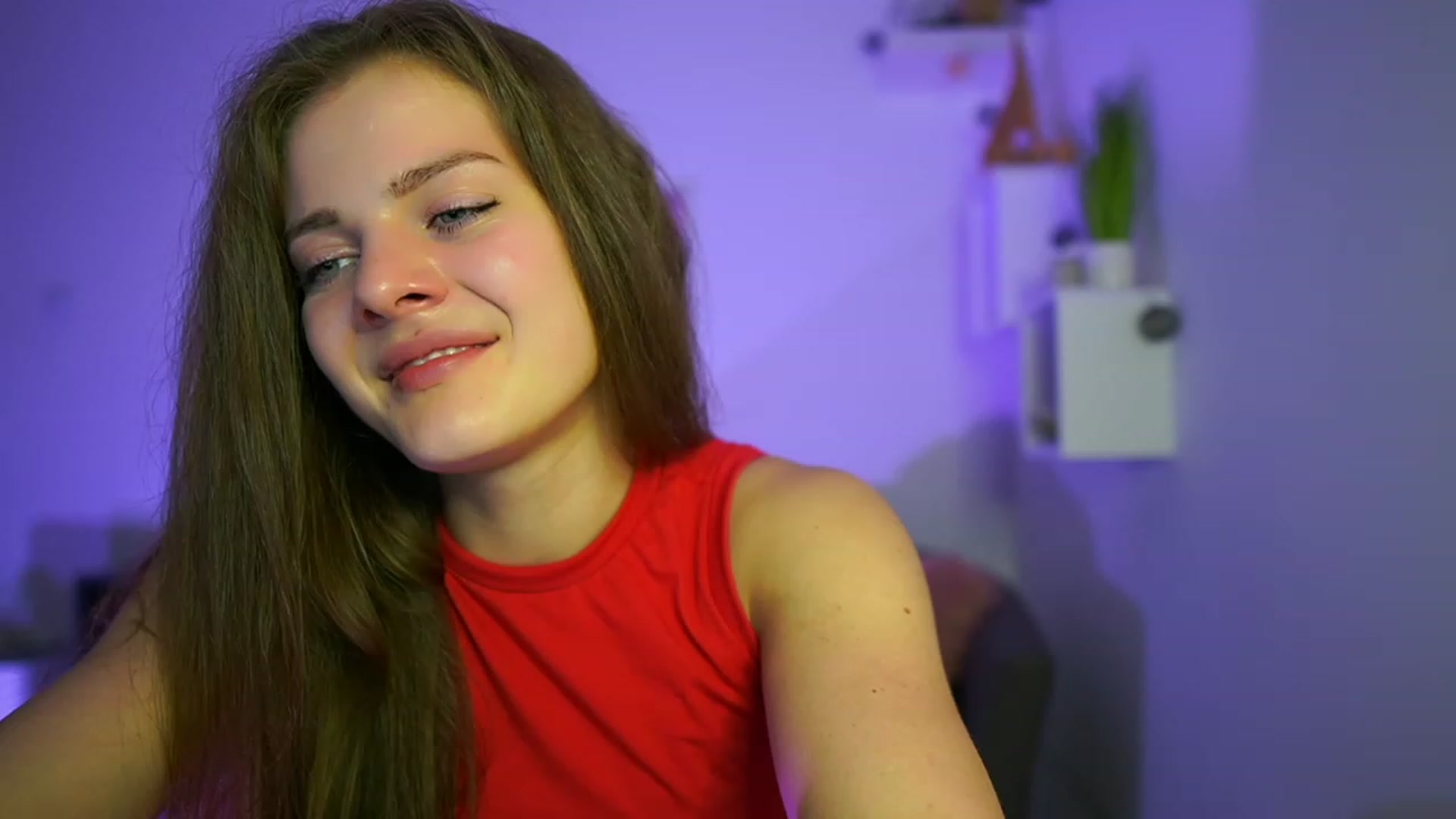 Gallery image thumbnail from Elly_Malkova_'s myfreecams stream on, 06/03/2023, 20:42 image 12 of 20
