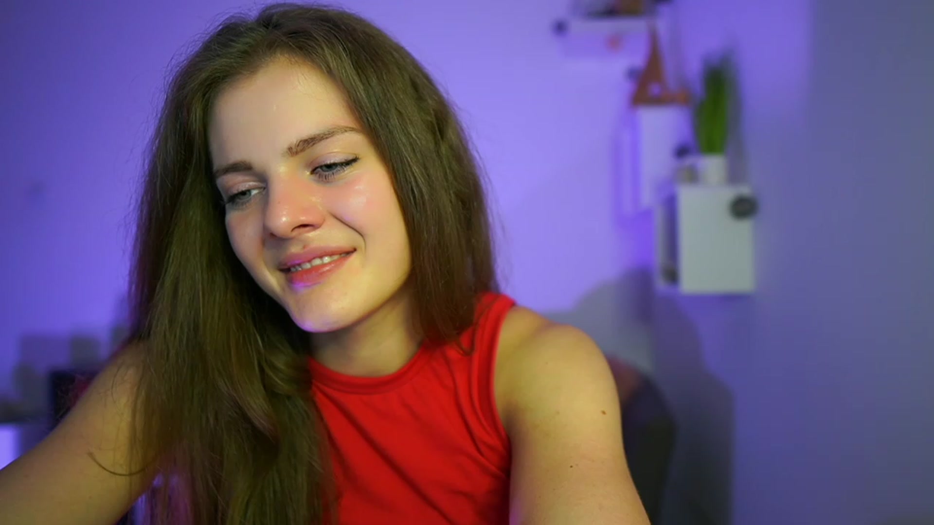 Gallery image thumbnail from Elly_Malkova_'s myfreecams stream on, 06/03/2023, 20:42 image 14 of 20