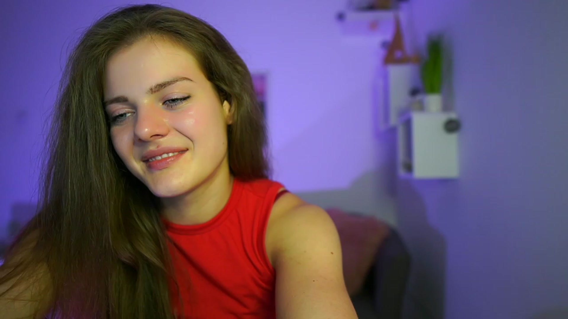 Gallery image thumbnail from Elly_Malkova_'s myfreecams stream on, 06/03/2023, 20:42 image 19 of 20