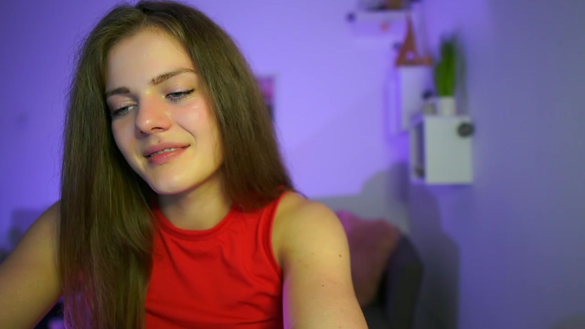 Gallery image thumbnail from Elly_Malkova_'s myfreecams stream on, 06/03/2023, 20:42 image 8 of 20