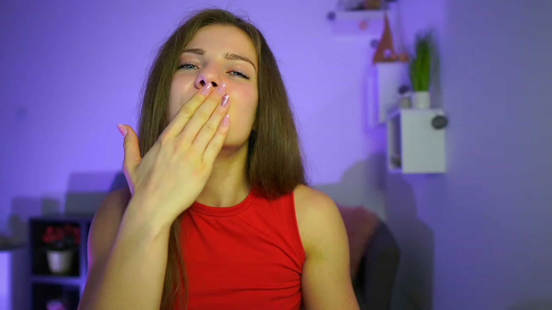 Gallery image thumbnail from Elly_Malkova_'s myfreecams stream on, 06/03/2023, 20:42 image 9 of 20