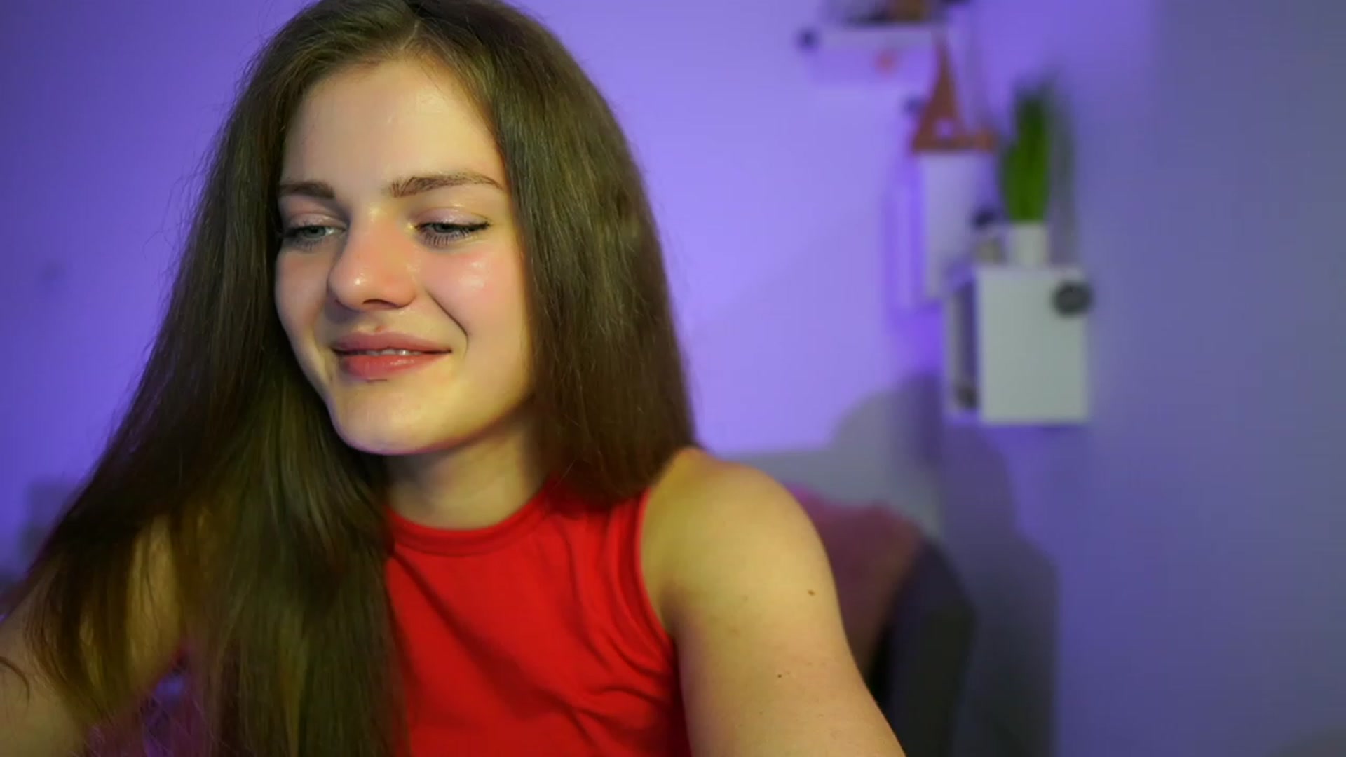 Gallery image thumbnail from Elly_Malkova_'s myfreecams stream on, 06/03/2023, 20:42 image 3 of 20
