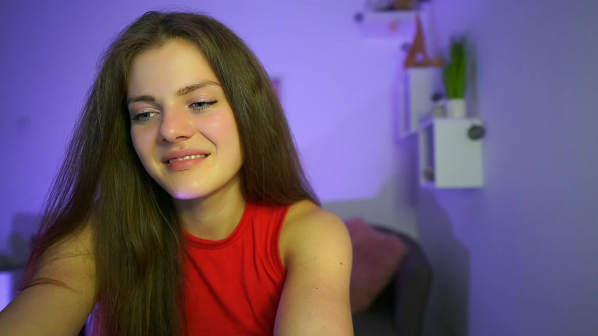 Gallery image thumbnail from Elly_Malkova_'s myfreecams stream on, 06/03/2023, 21:20 image 19 of 20