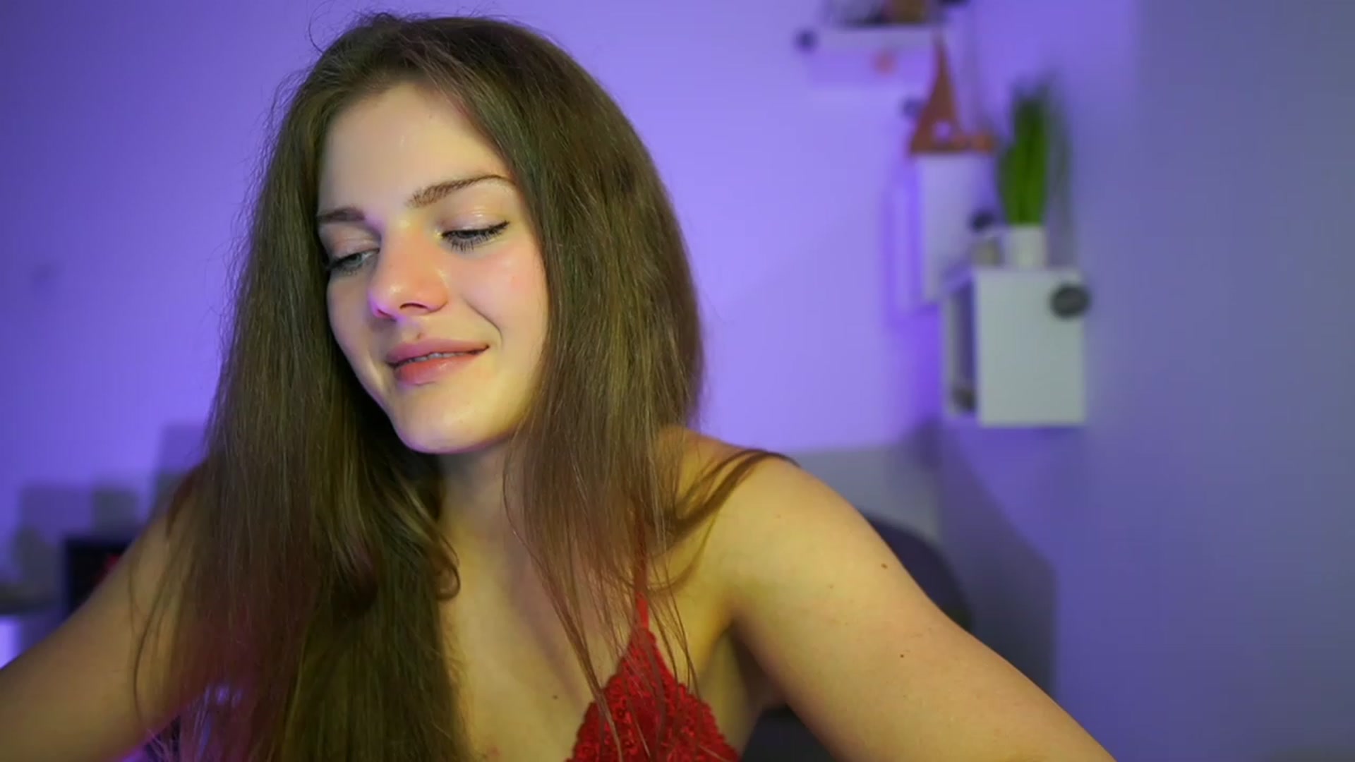 Gallery image thumbnail from Elly_Malkova_'s myfreecams stream on, 06/03/2023, 22:42 image 20 of 20