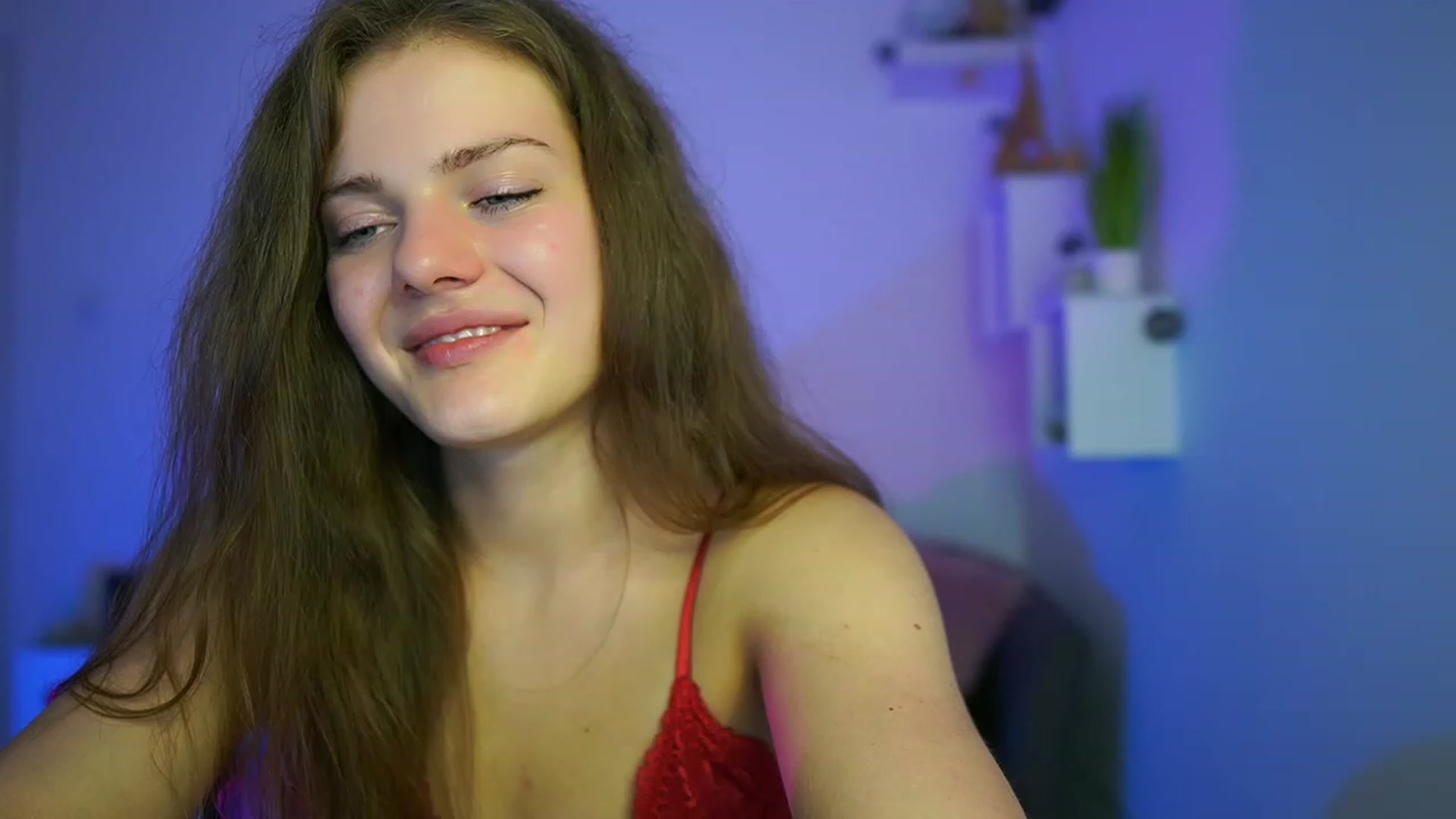 Gallery image thumbnail from Elly_Malkova_'s myfreecams stream on, 06/07/2023, 20:26 image 19 of 20