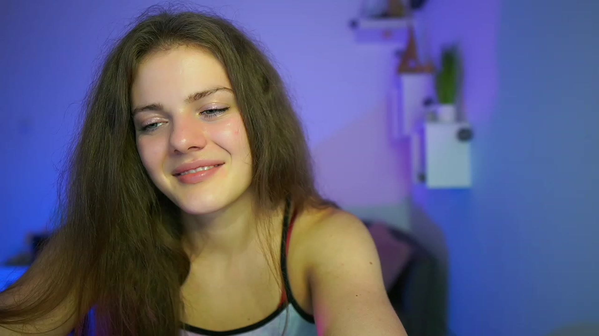 Gallery image thumbnail from Elly_Malkova_'s myfreecams stream on, 06/07/2023, 22:36 image 19 of 20